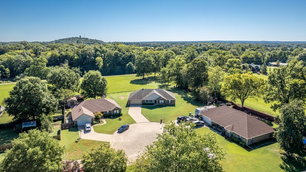 INDIAN MEADOWS - Residential