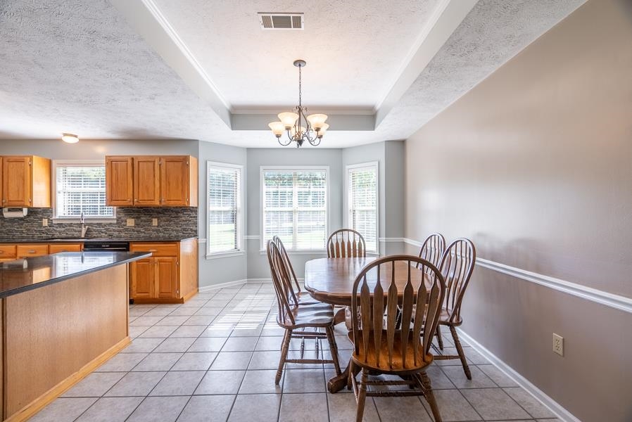 INDIAN MEADOWS - Residential