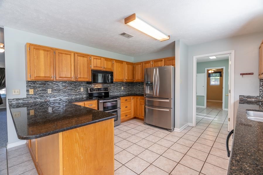 INDIAN MEADOWS - Residential