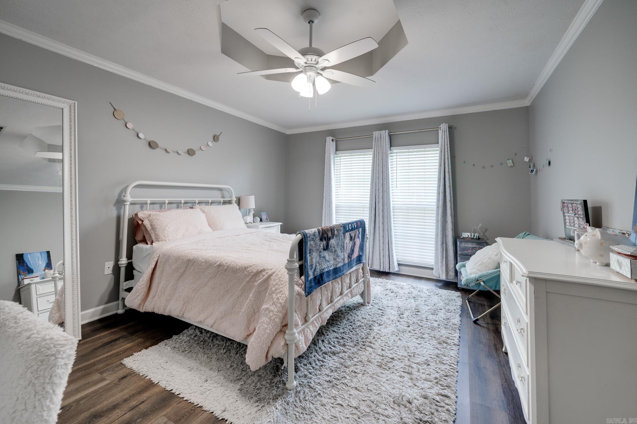 HICKORY CREEK - Residential