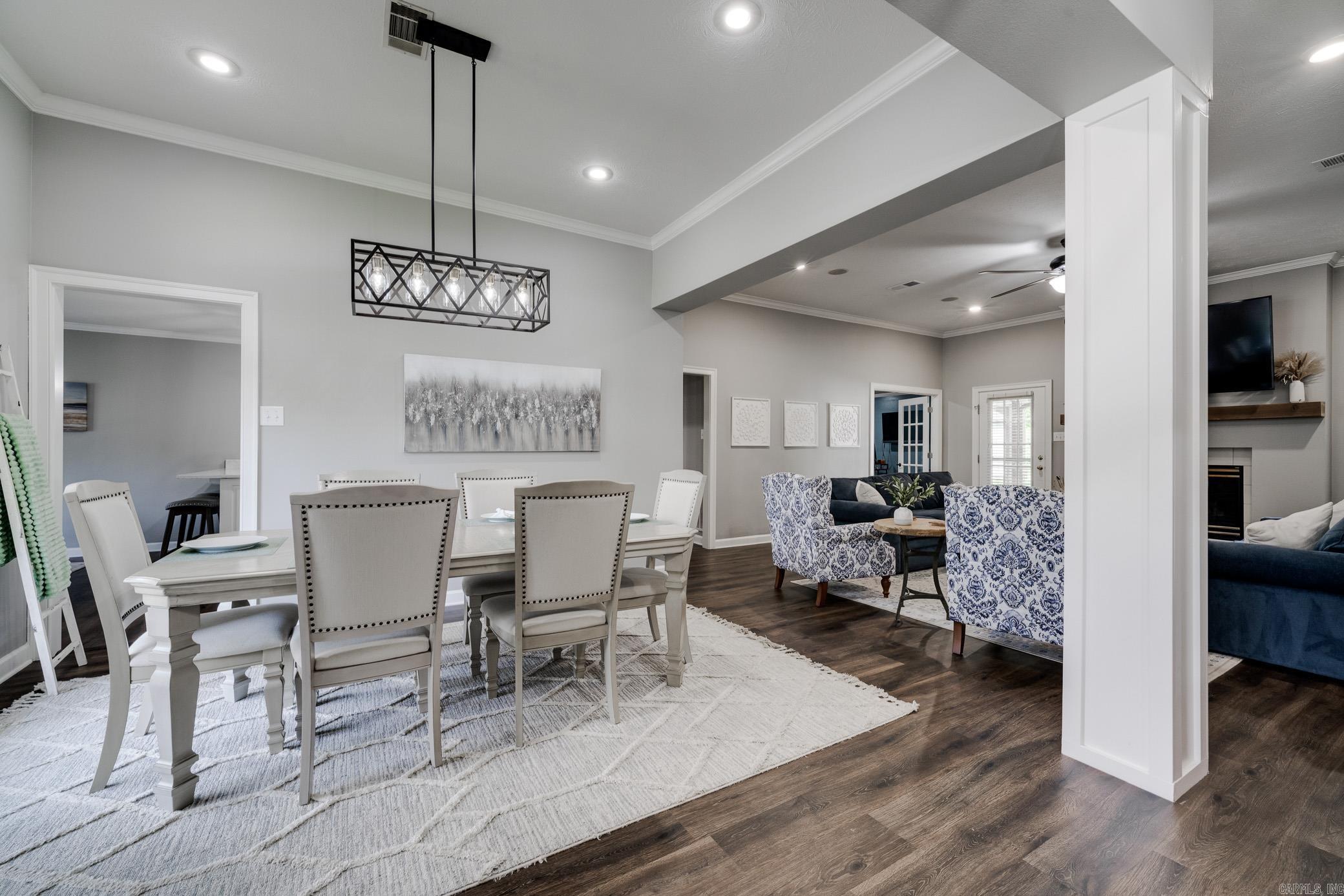HICKORY CREEK - Residential