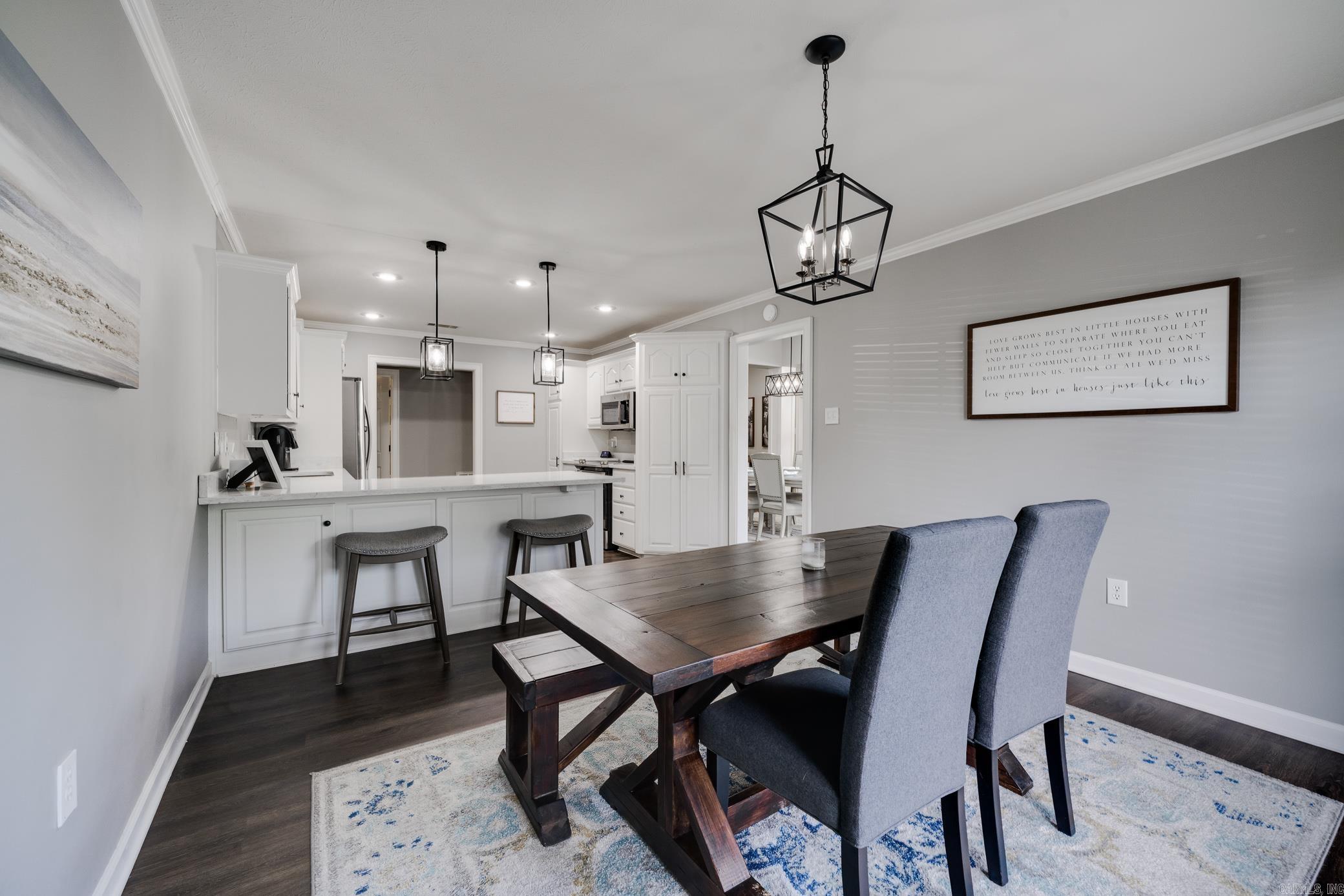 HICKORY CREEK - Residential