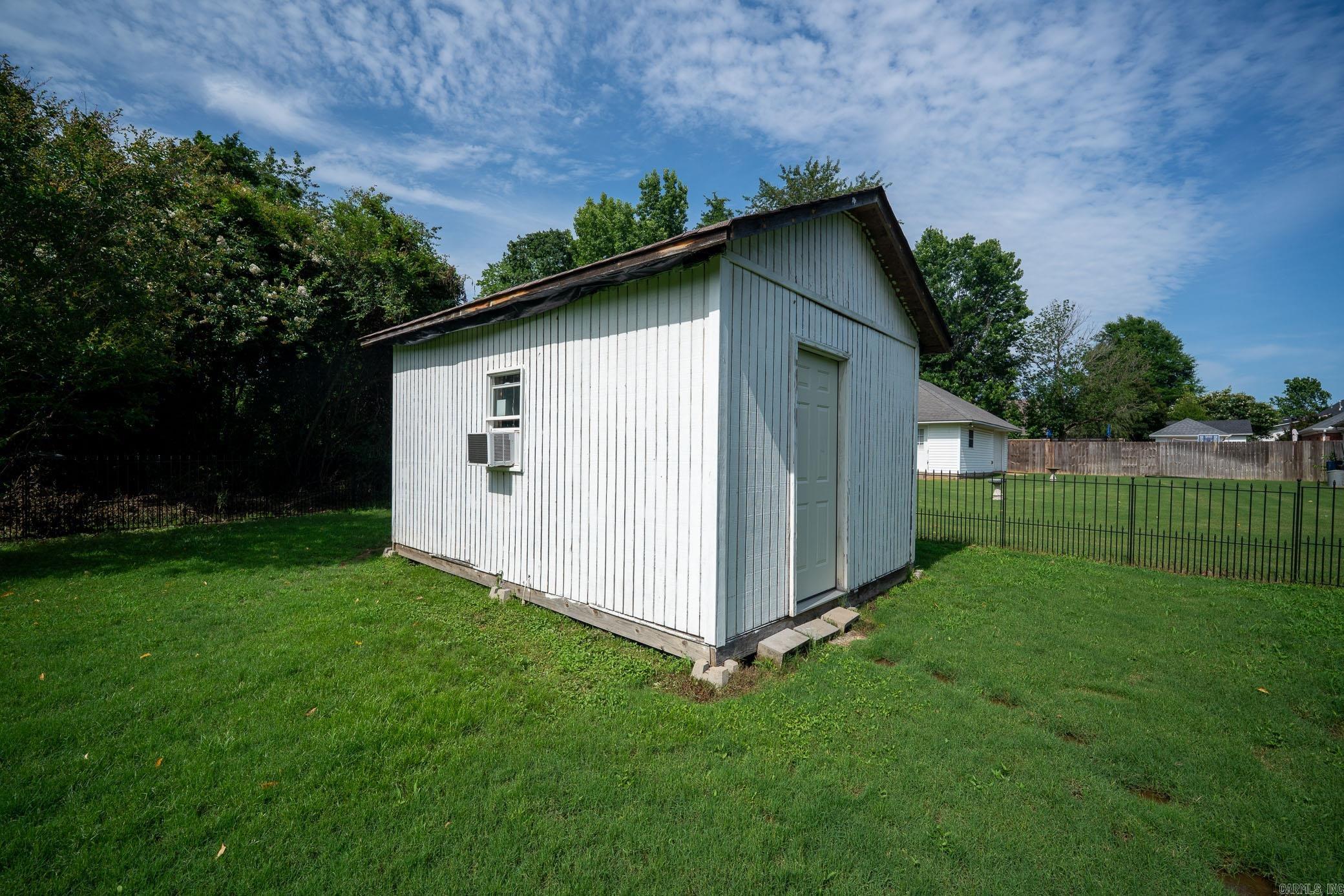 HICKORY CREEK - Residential