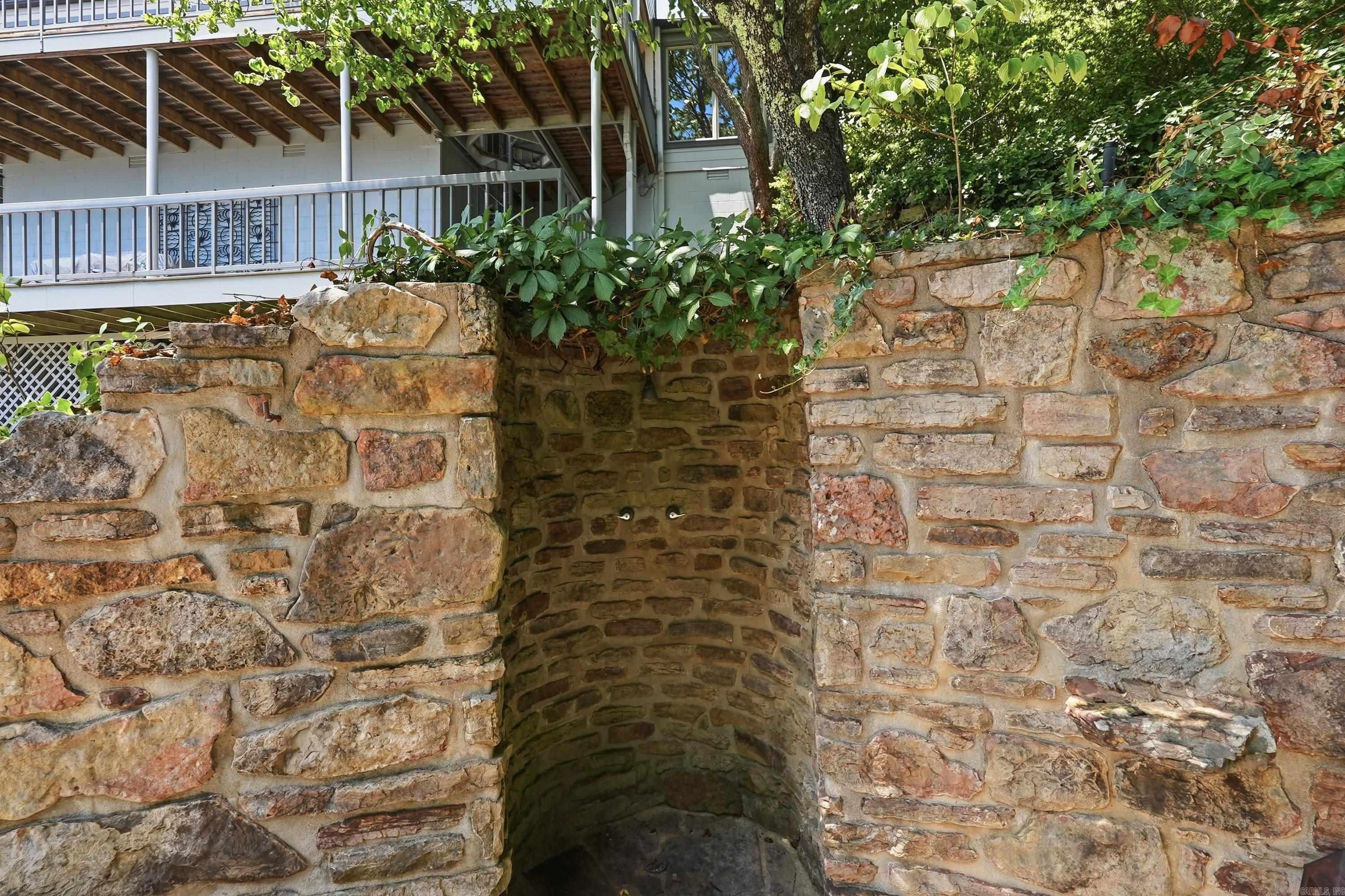 CHELSEA GLADE - Residential