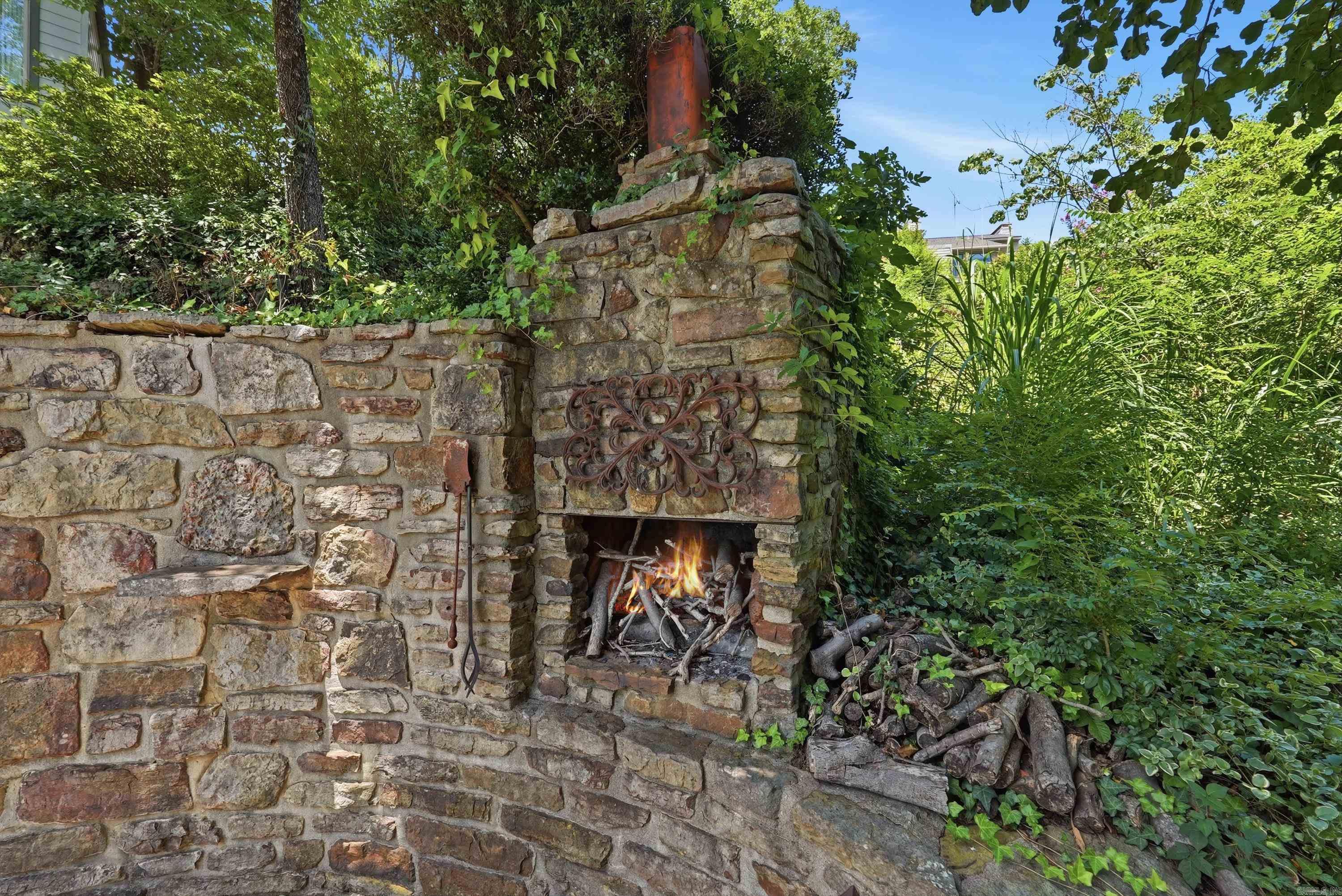 CHELSEA GLADE - Residential
