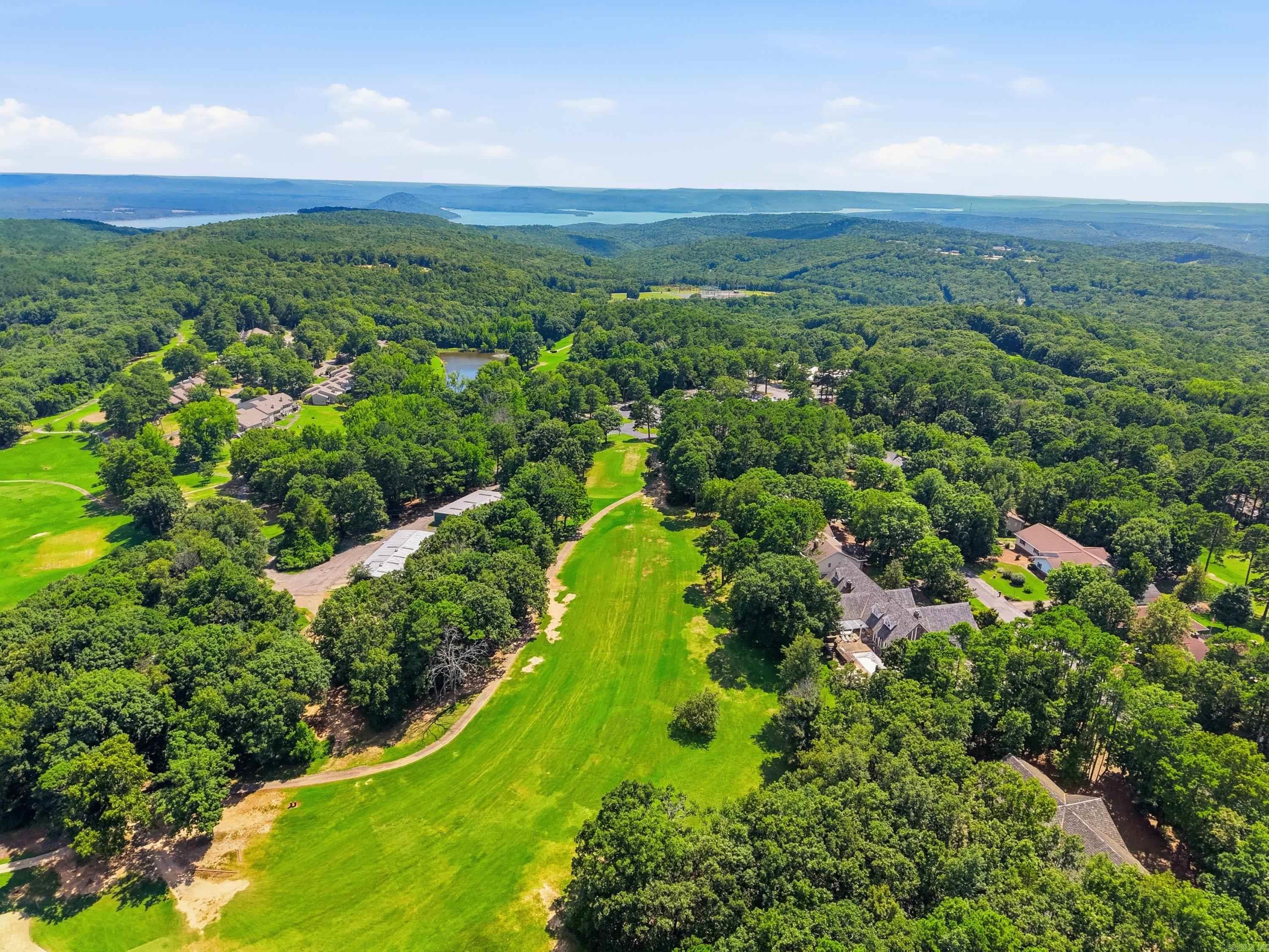 CHELSEA GLADE - Residential