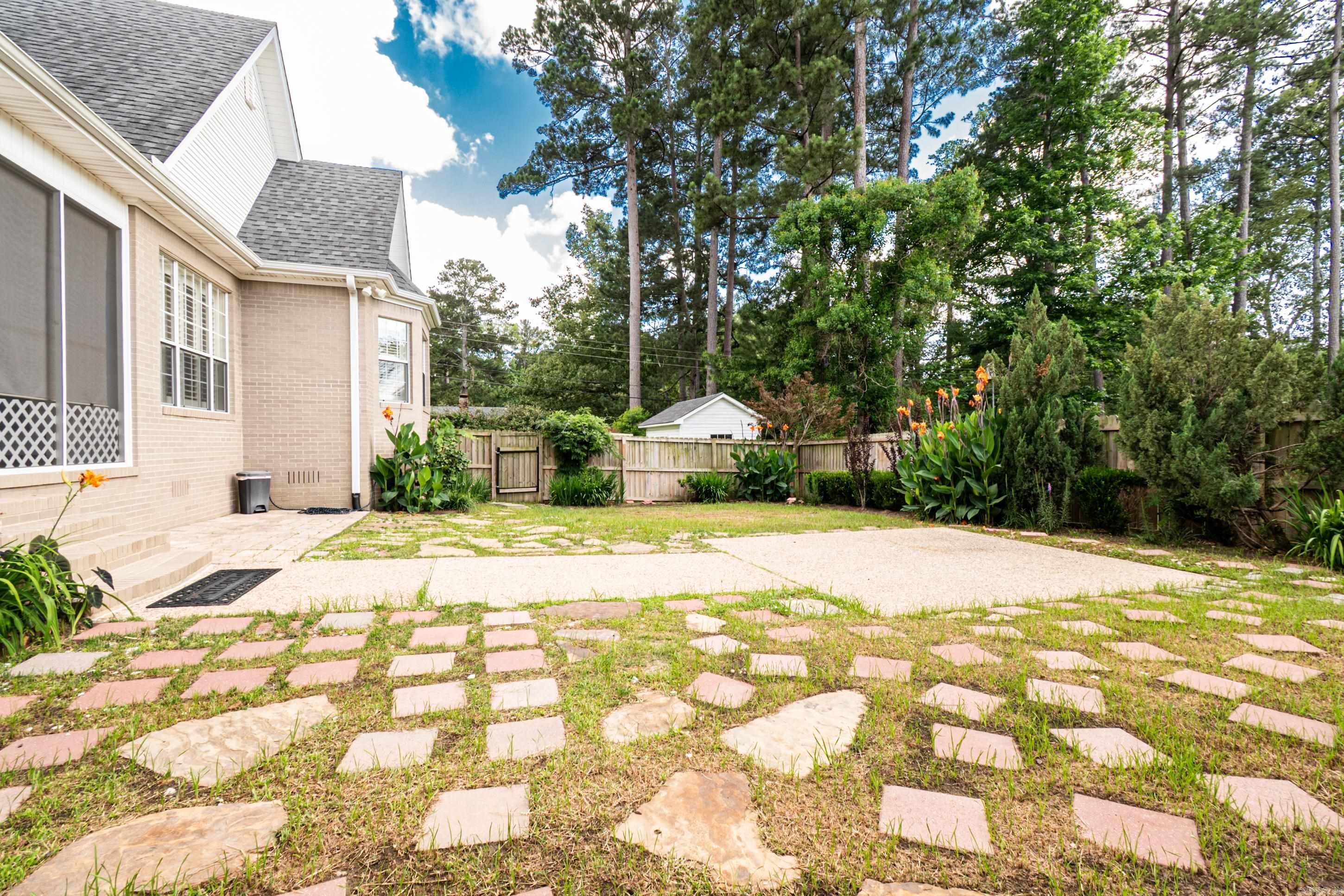 NORTHPOINTE - Residential