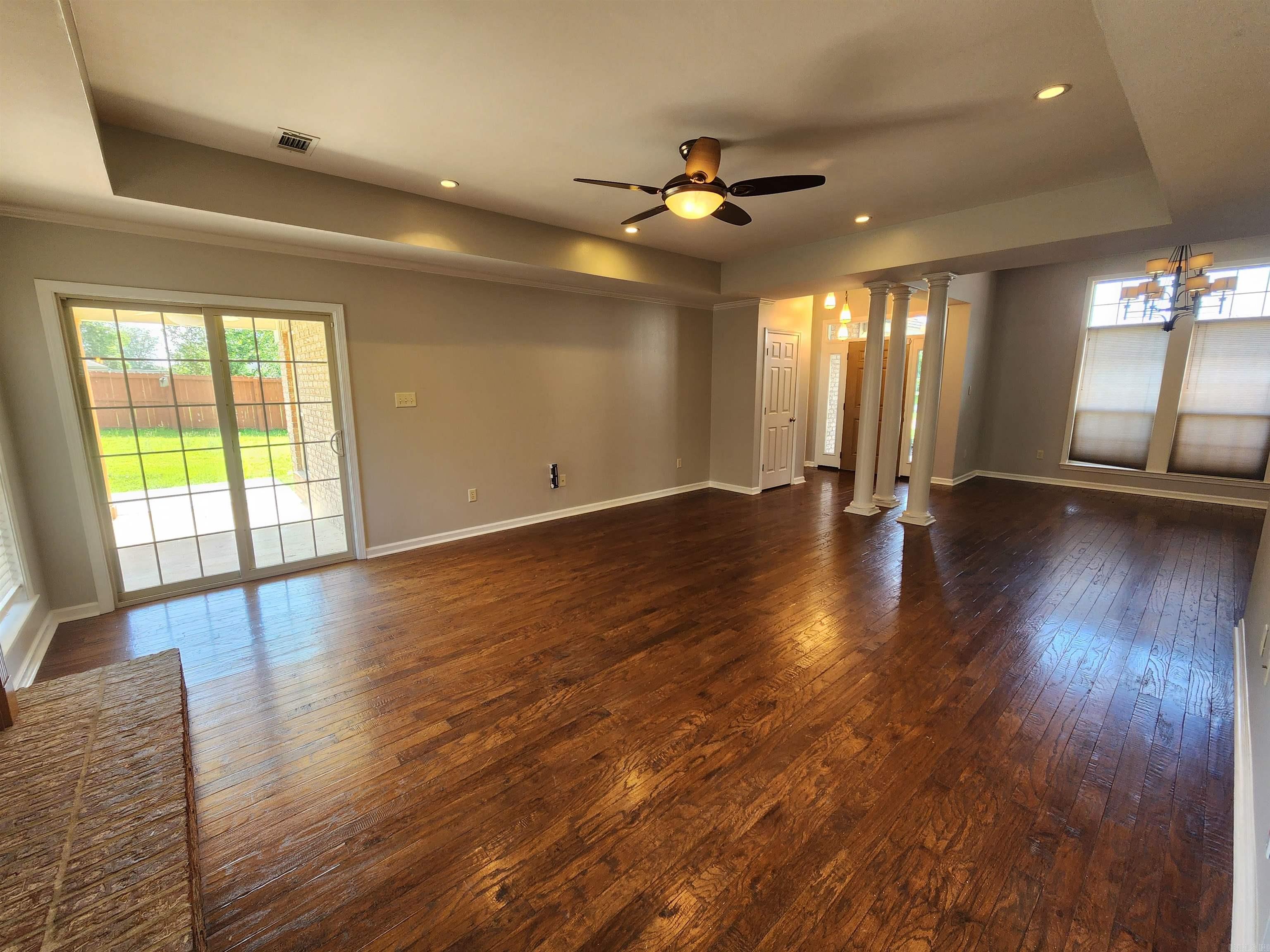 COLDWATER CREEK - Residential