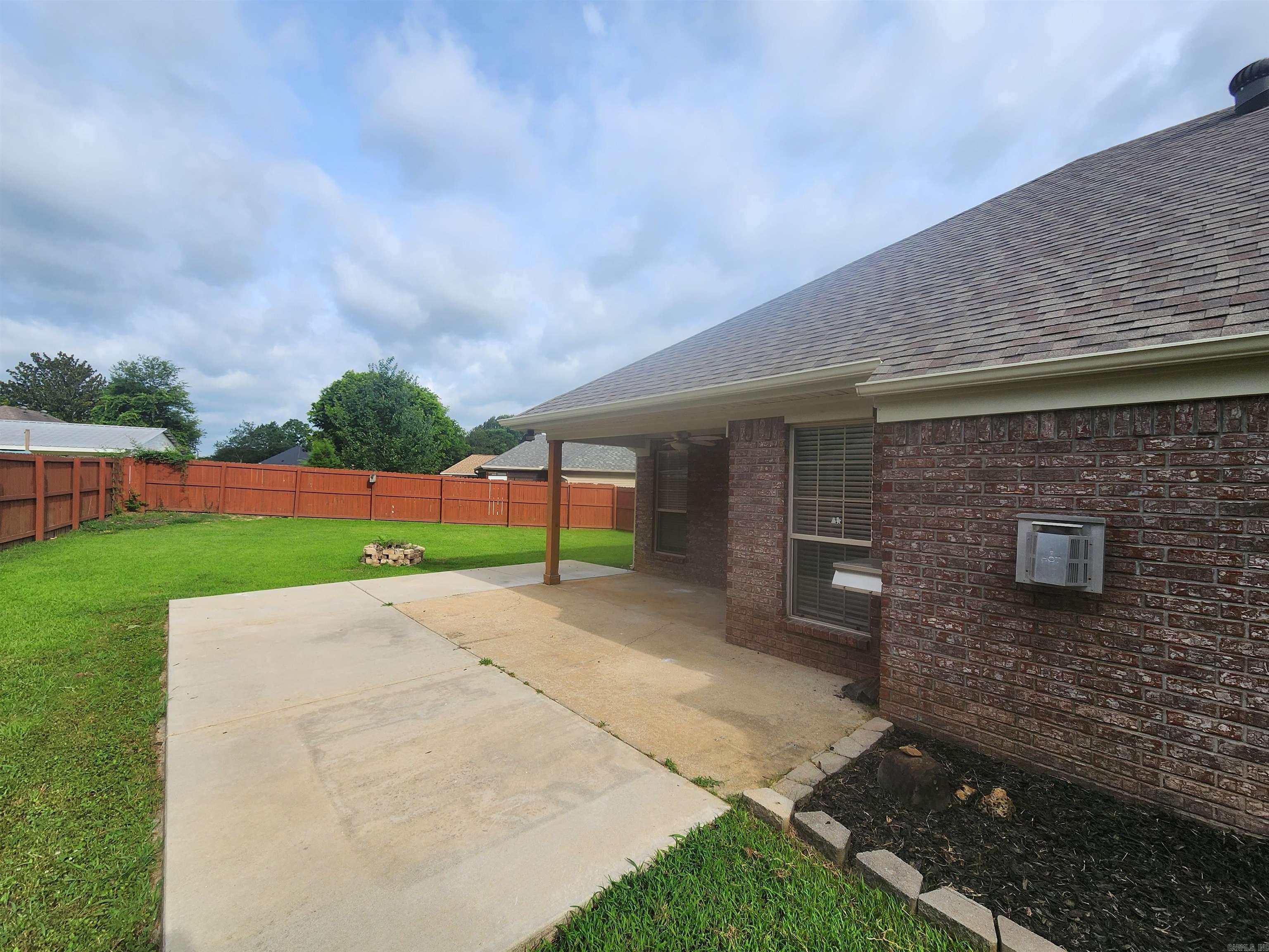 COLDWATER CREEK - Residential