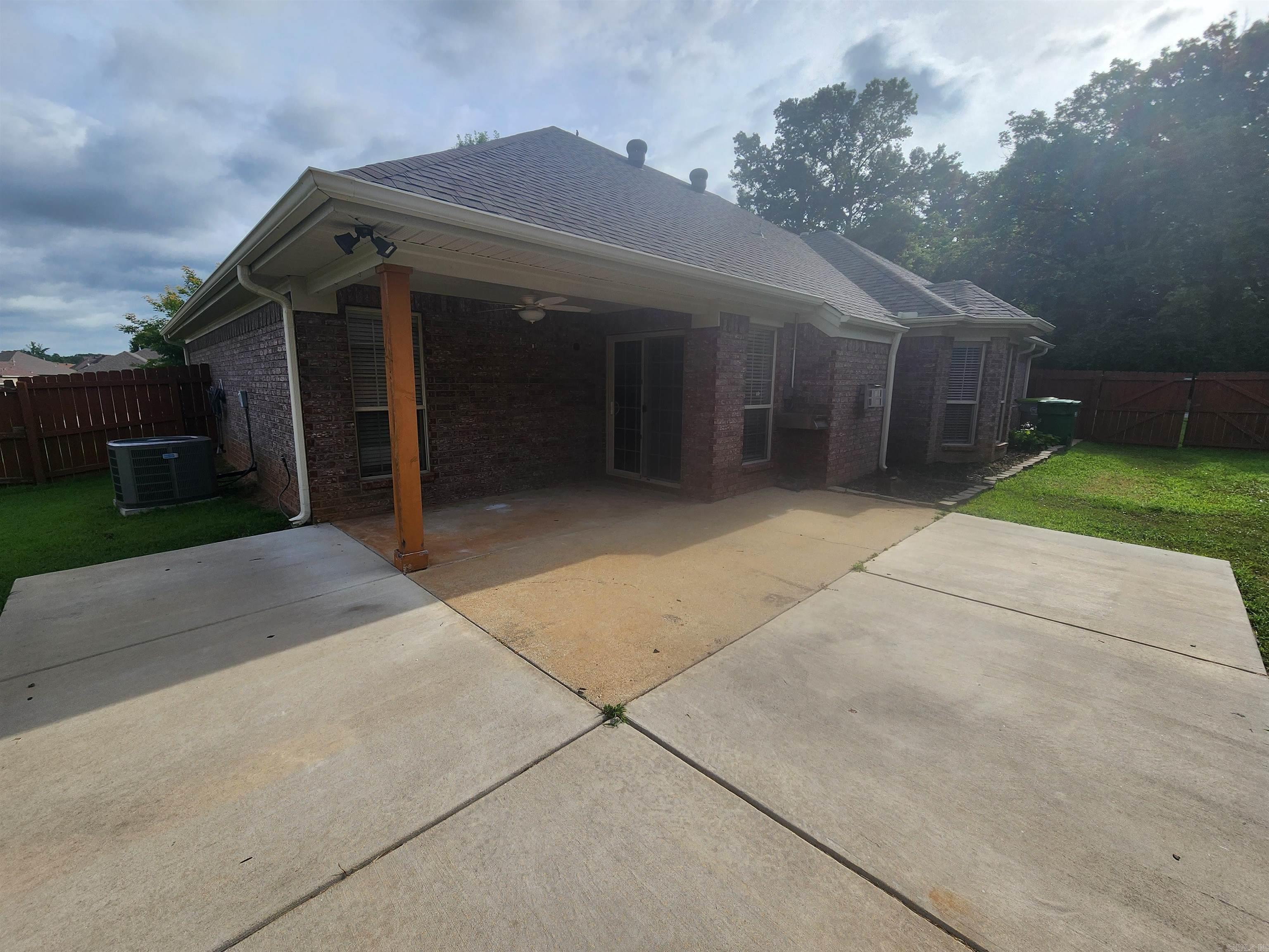 COLDWATER CREEK - Residential