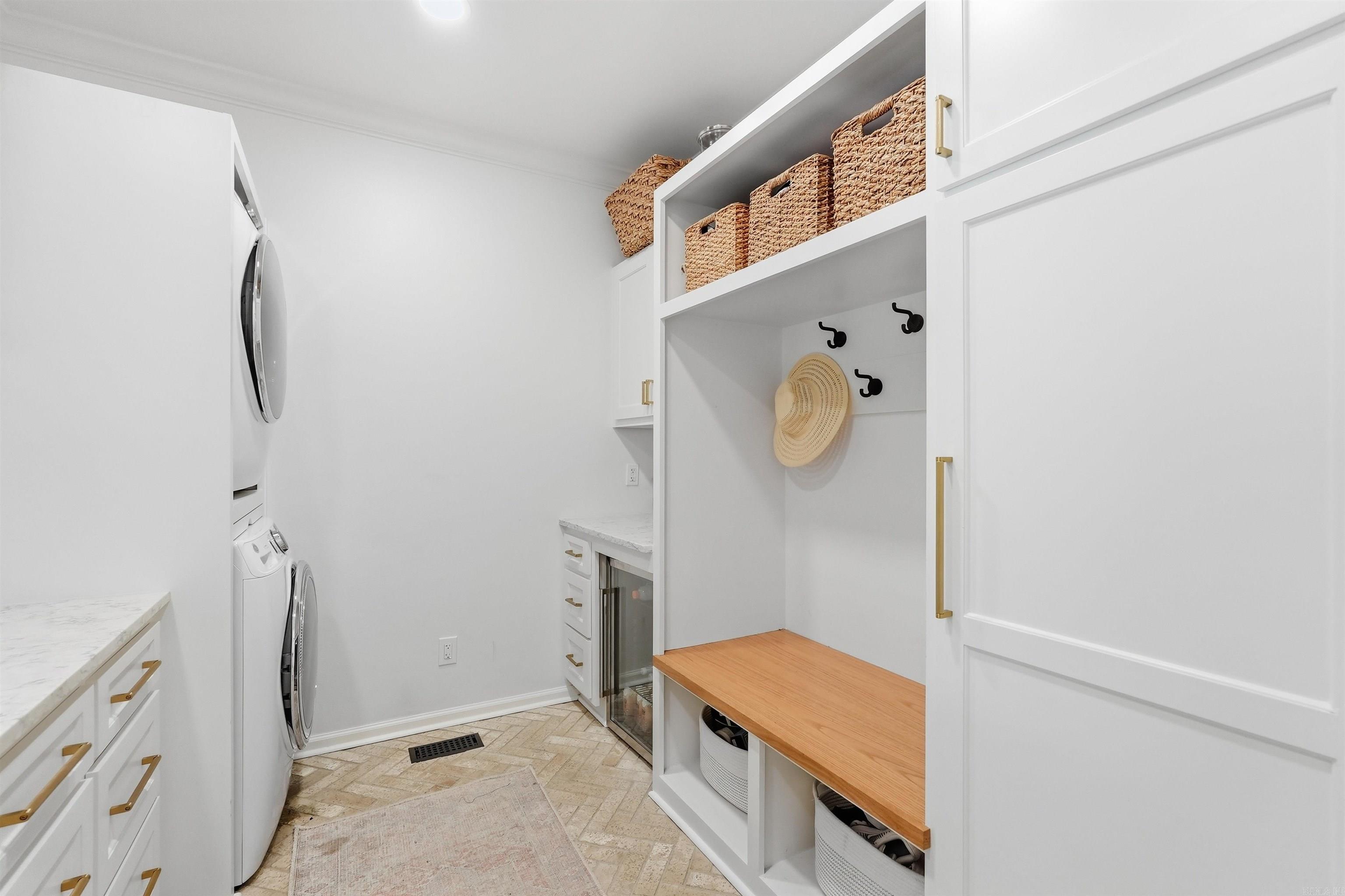 OVERBROOK - Residential