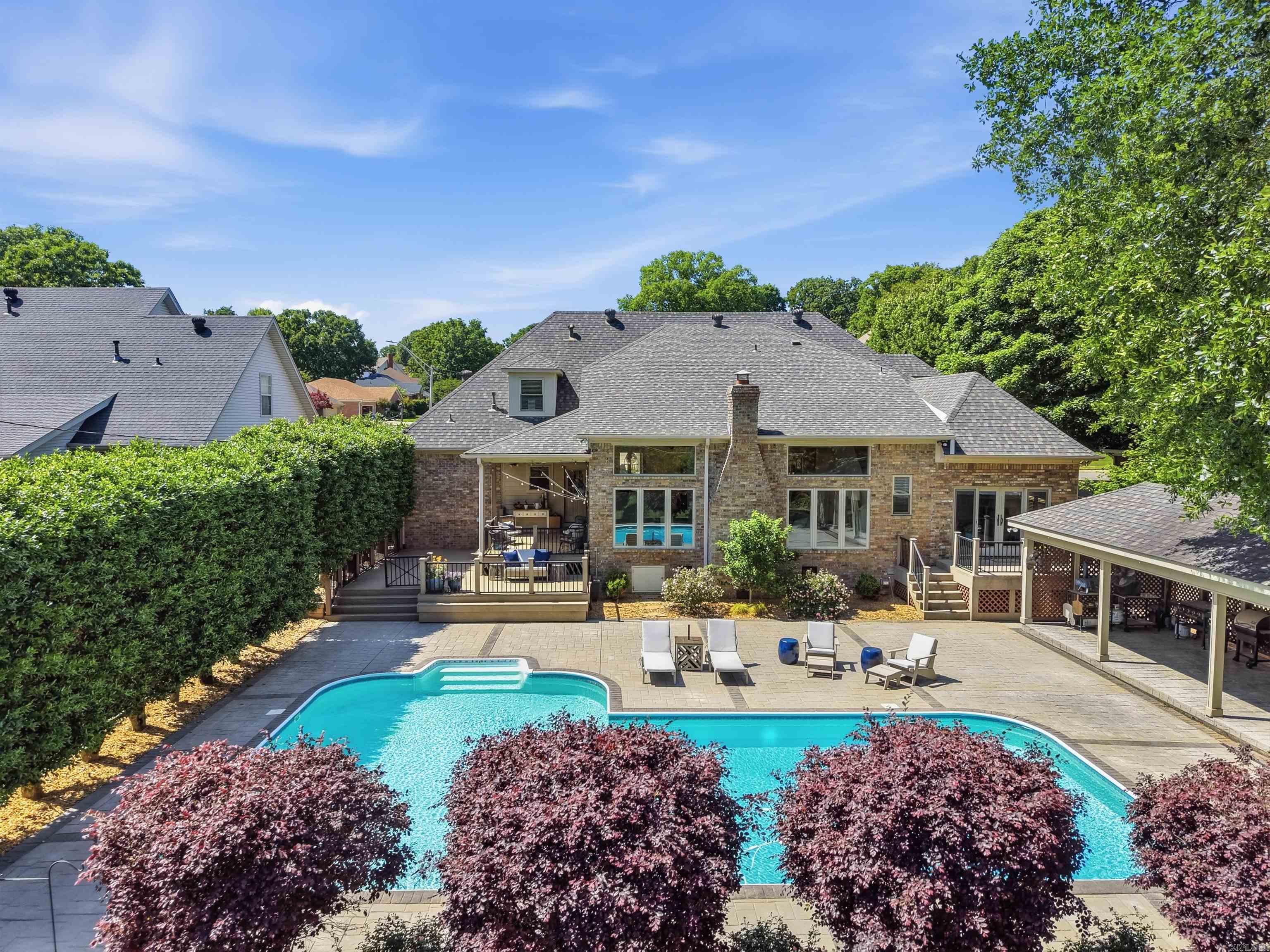 OVERBROOK - Residential