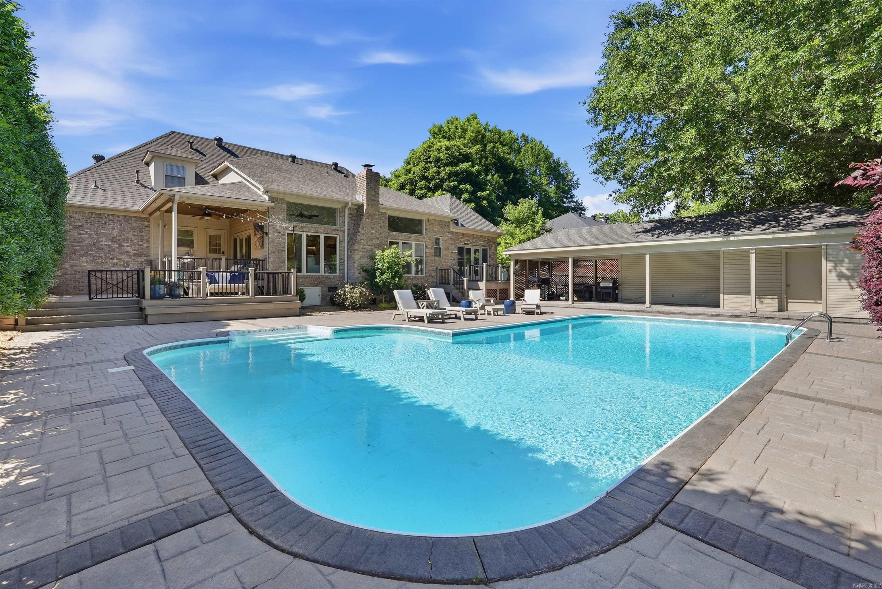 OVERBROOK - Residential
