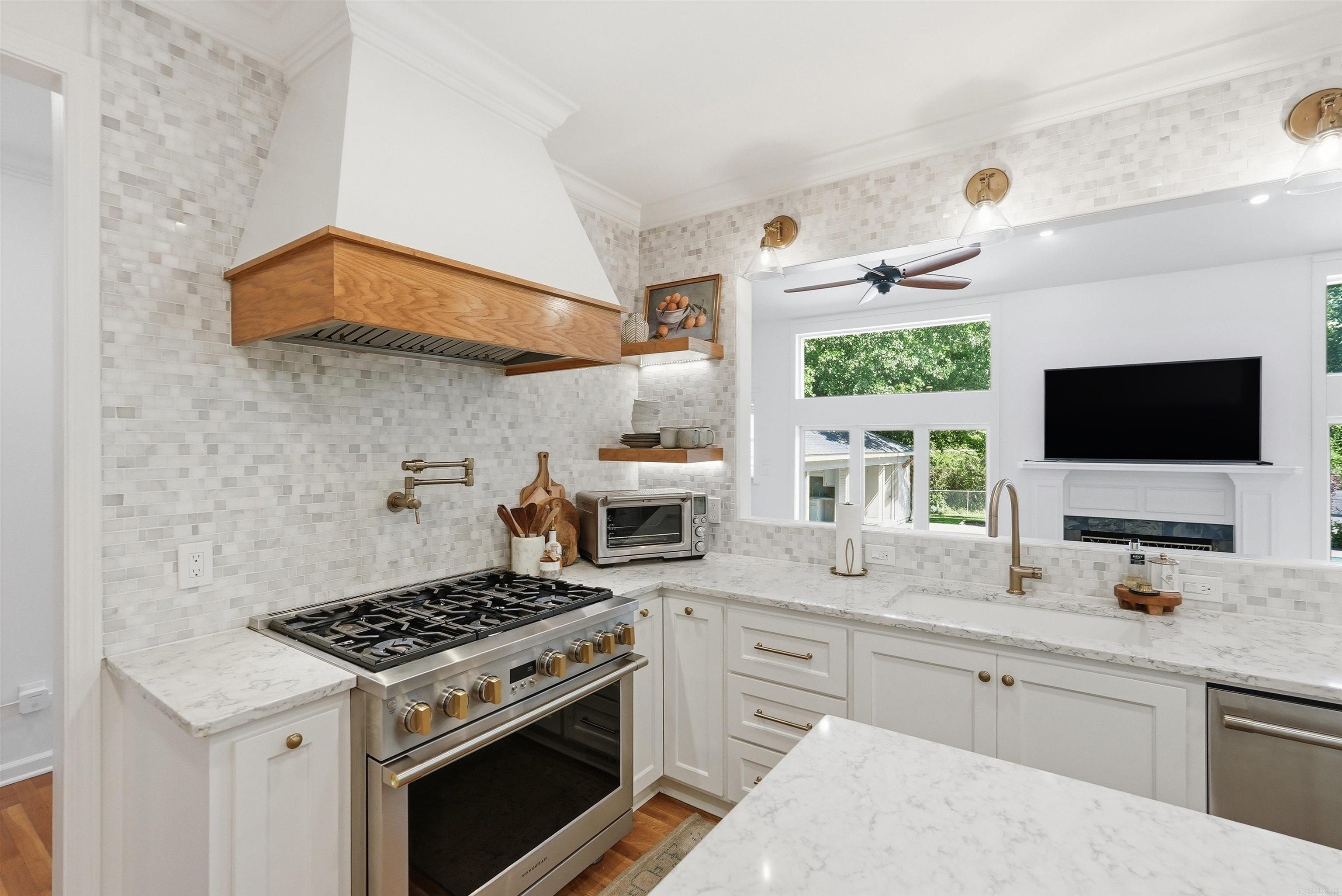 OVERBROOK - Residential