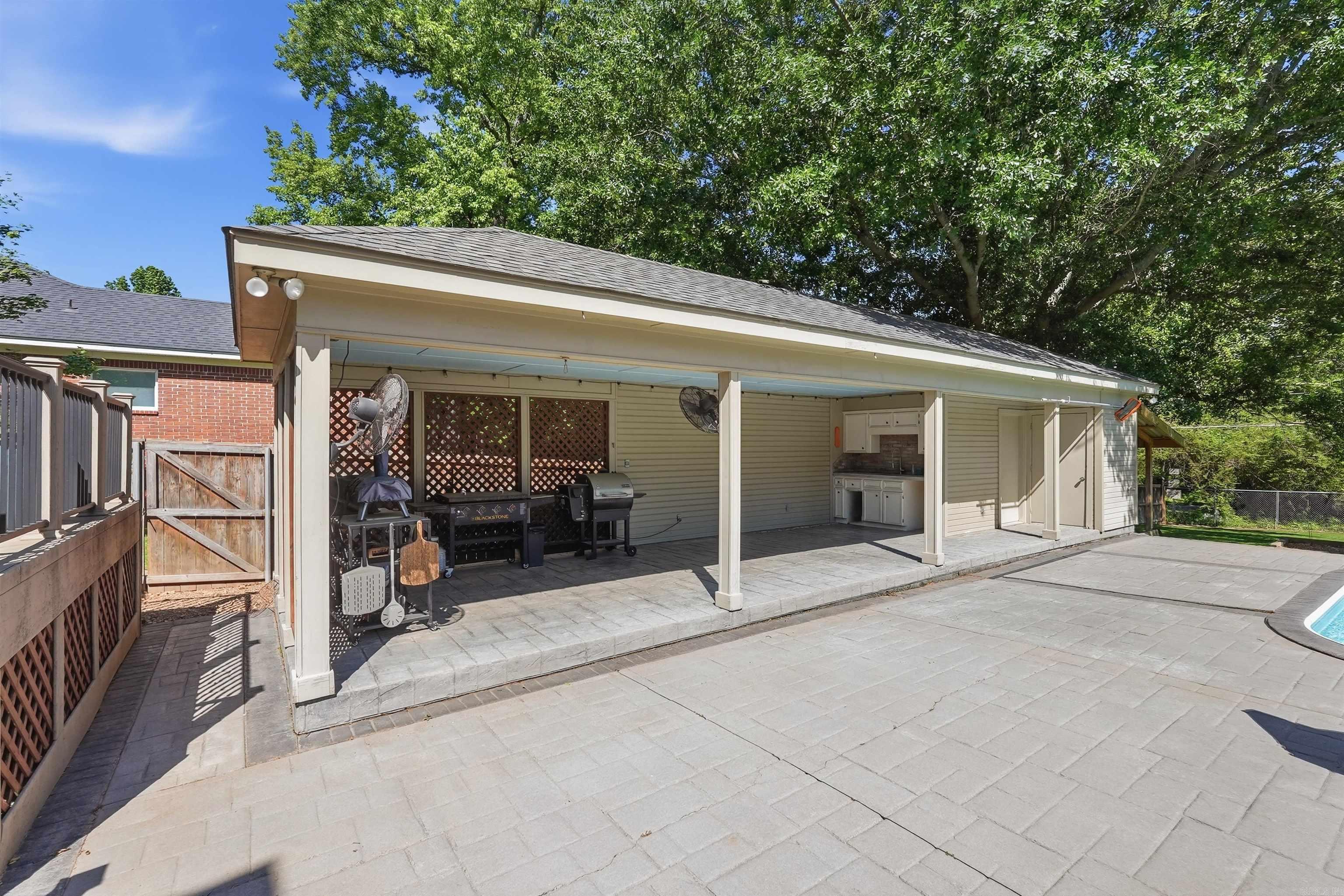 OVERBROOK - Residential