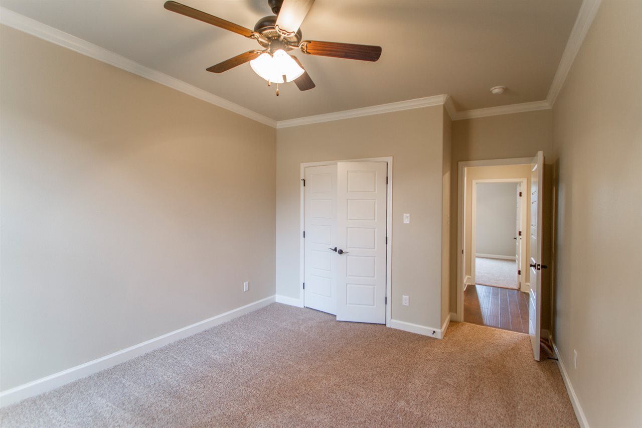 MILLERS GLENN - Residential