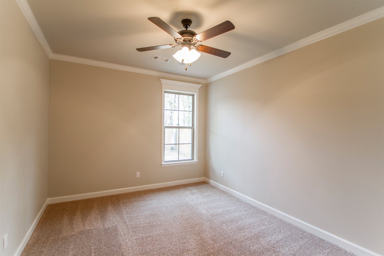 MILLERS GLENN - Residential