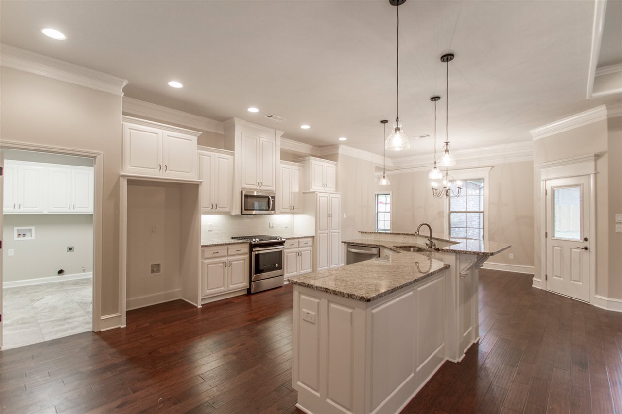 MILLERS GLENN - Residential