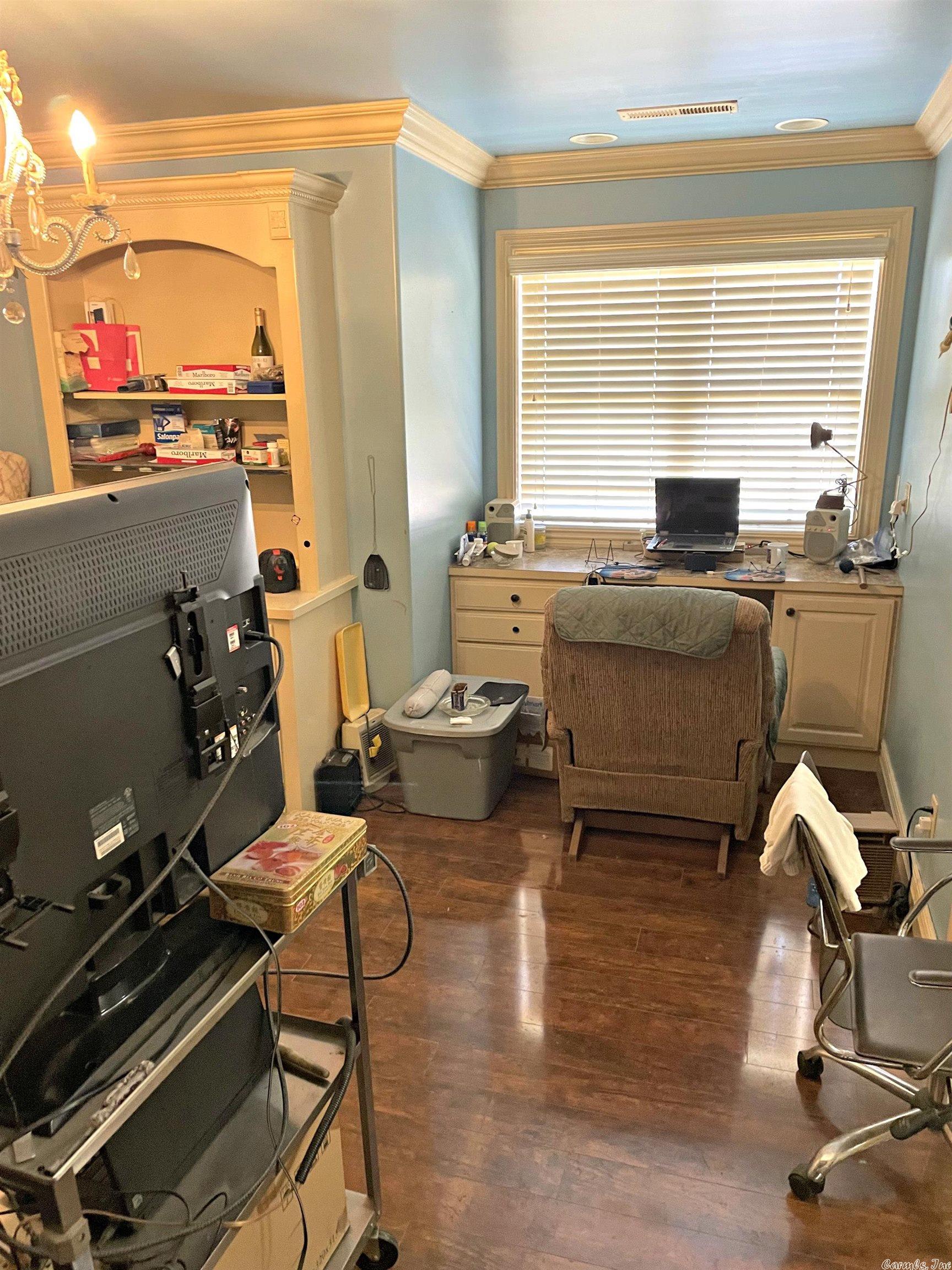Madison - Commercial Sale