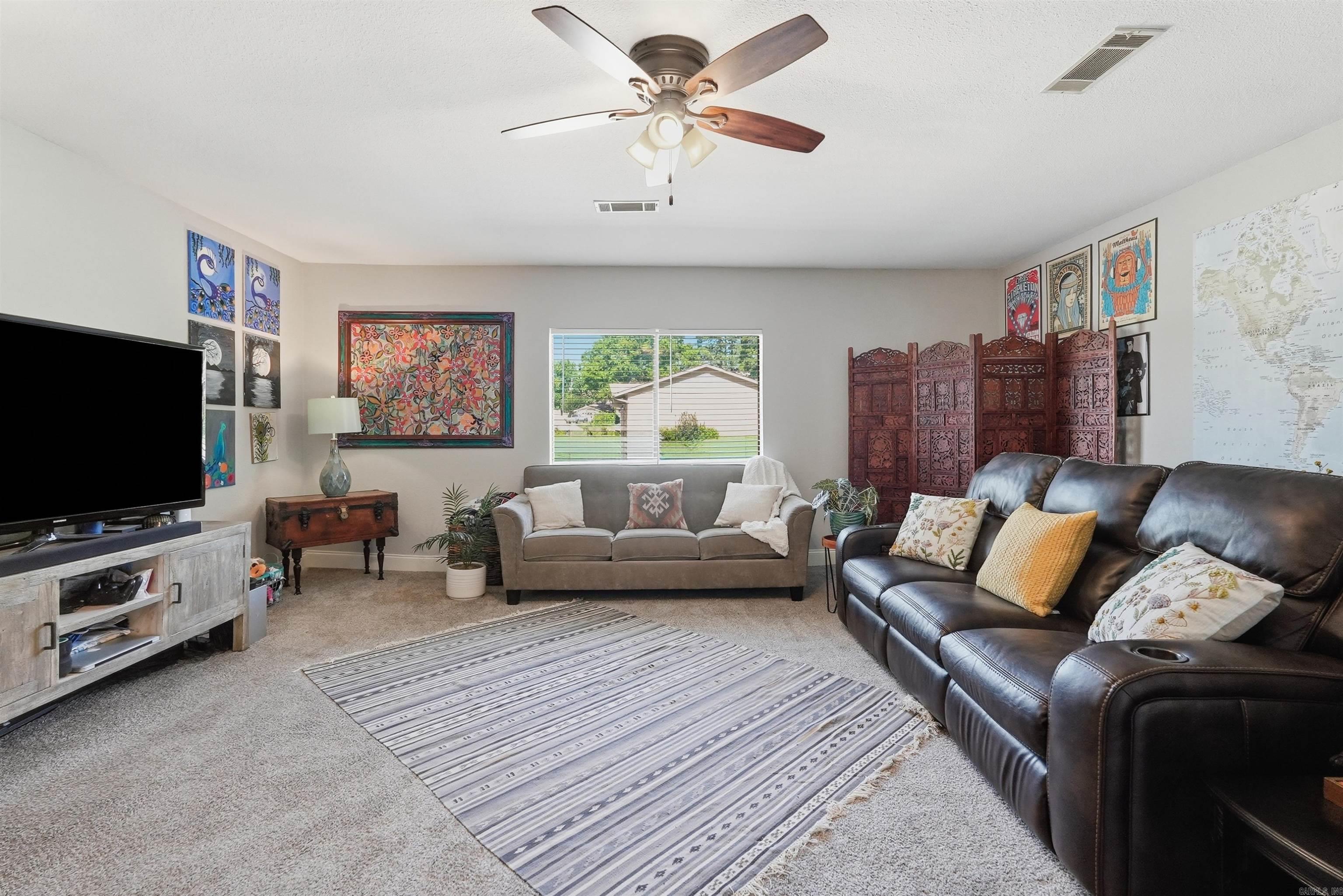 NORTH HILLS MANOR - Residential
