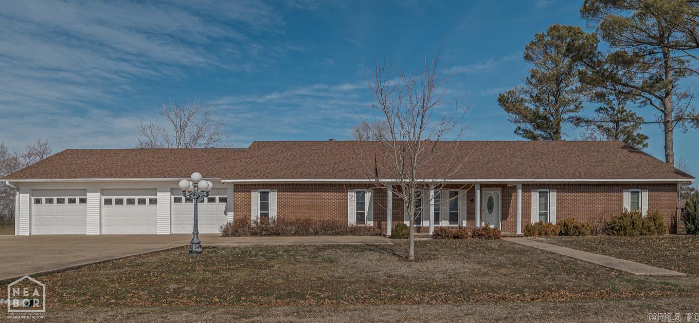 LYNNDALE - Residential