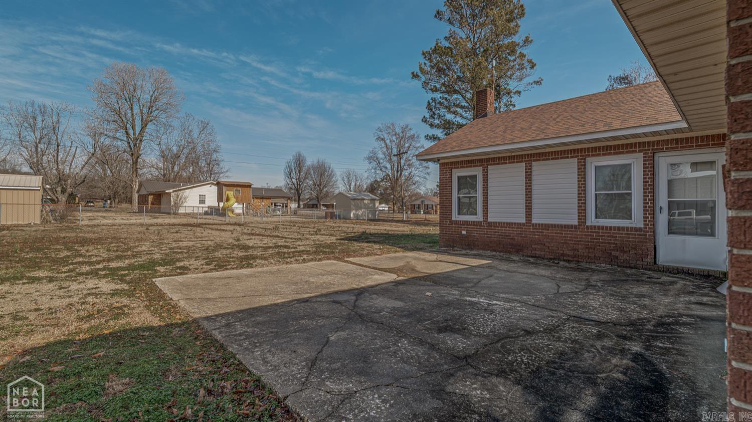 LYNNDALE - Residential