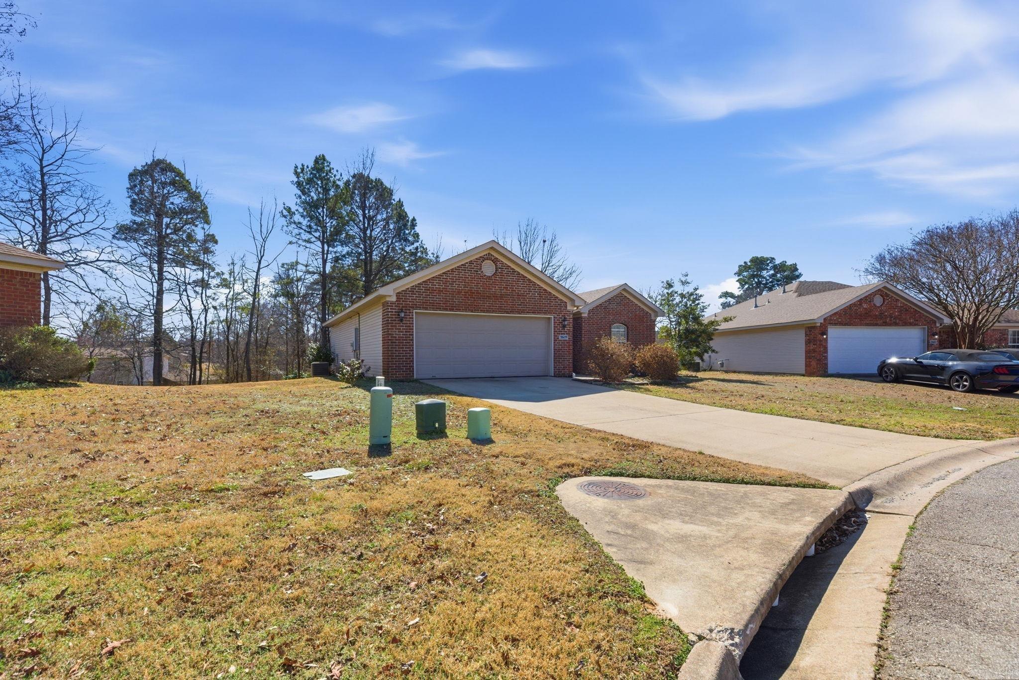 GATTIN WOODS - Residential