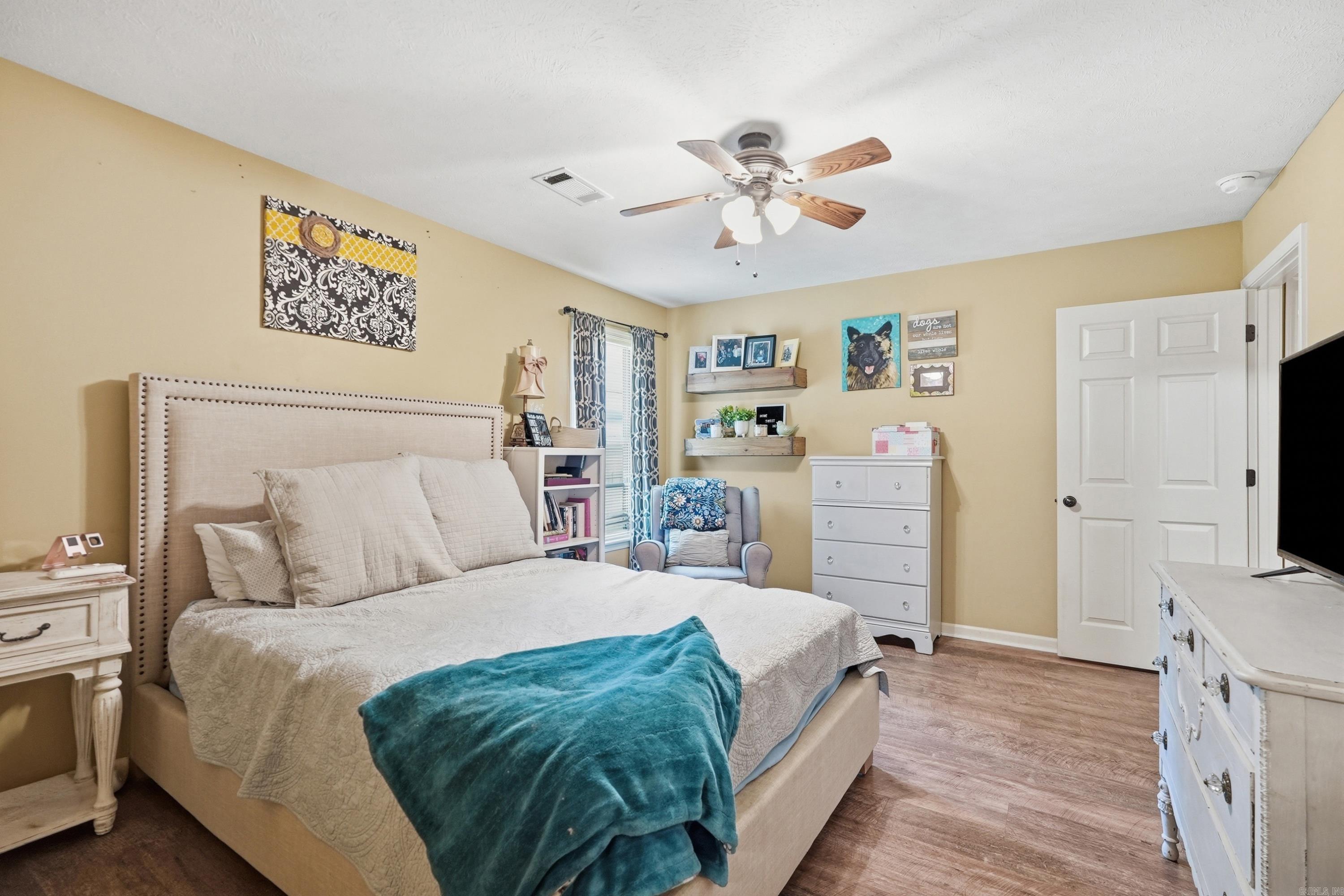PROVIDENCE PLACE - Residential
