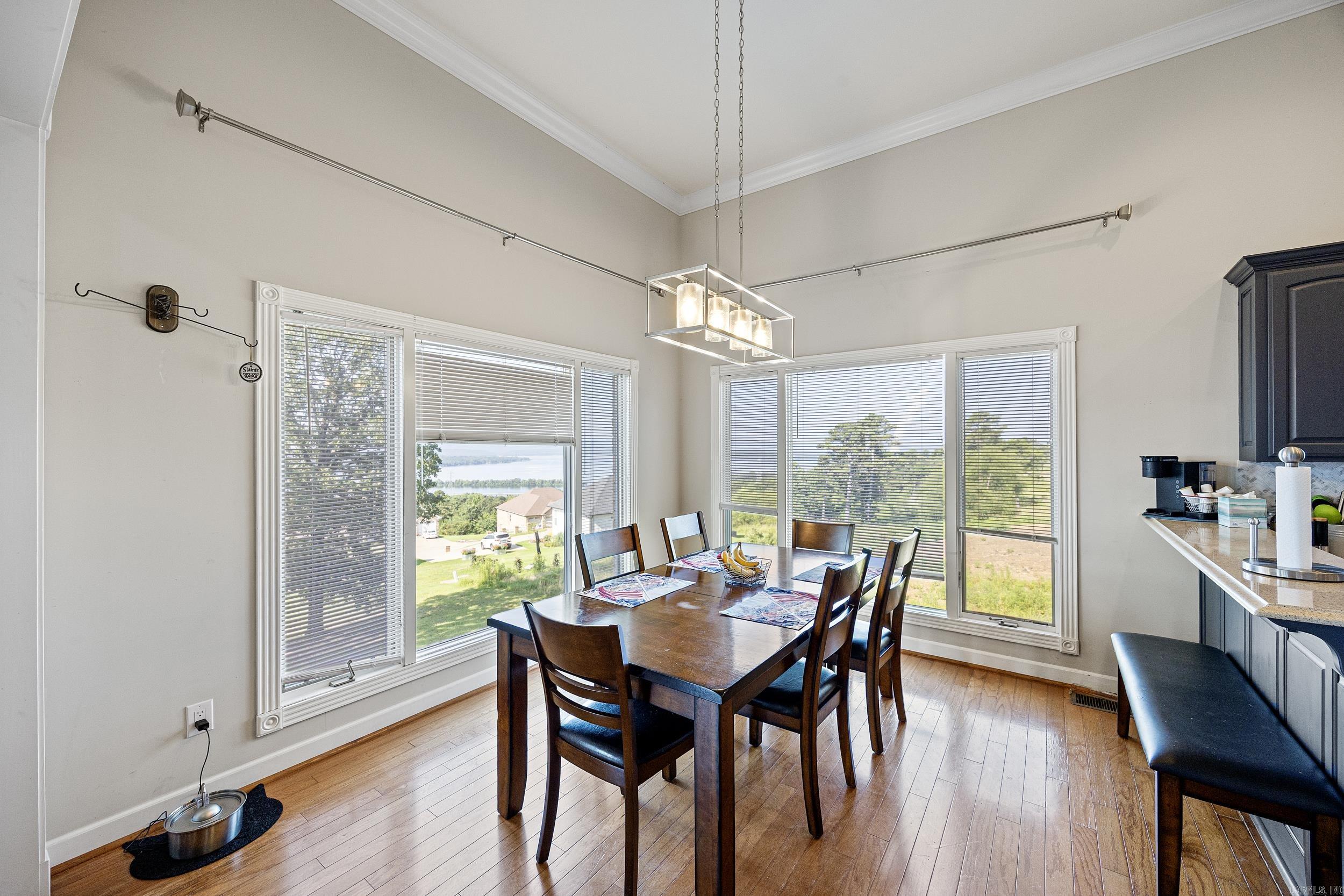 PLEASANT VIEW ESTATES - Residential