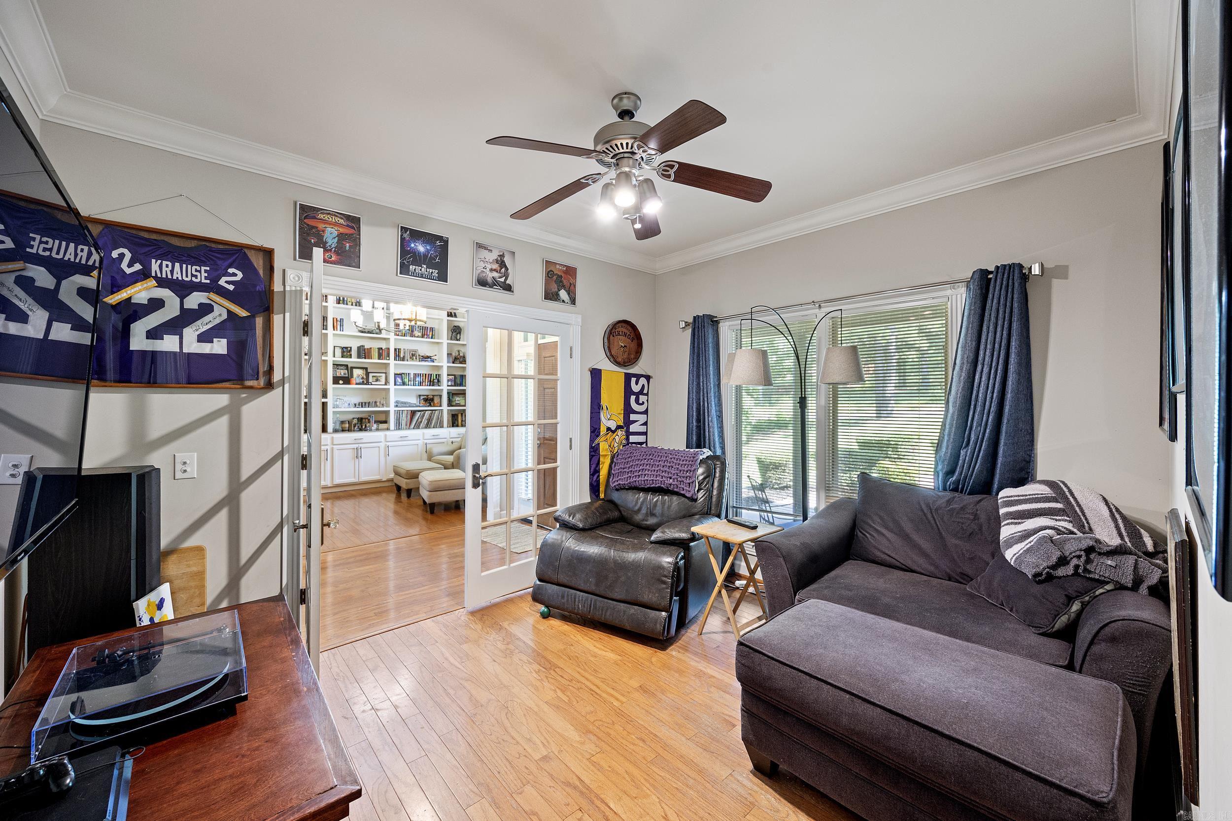 PLEASANT VIEW ESTATES - Residential