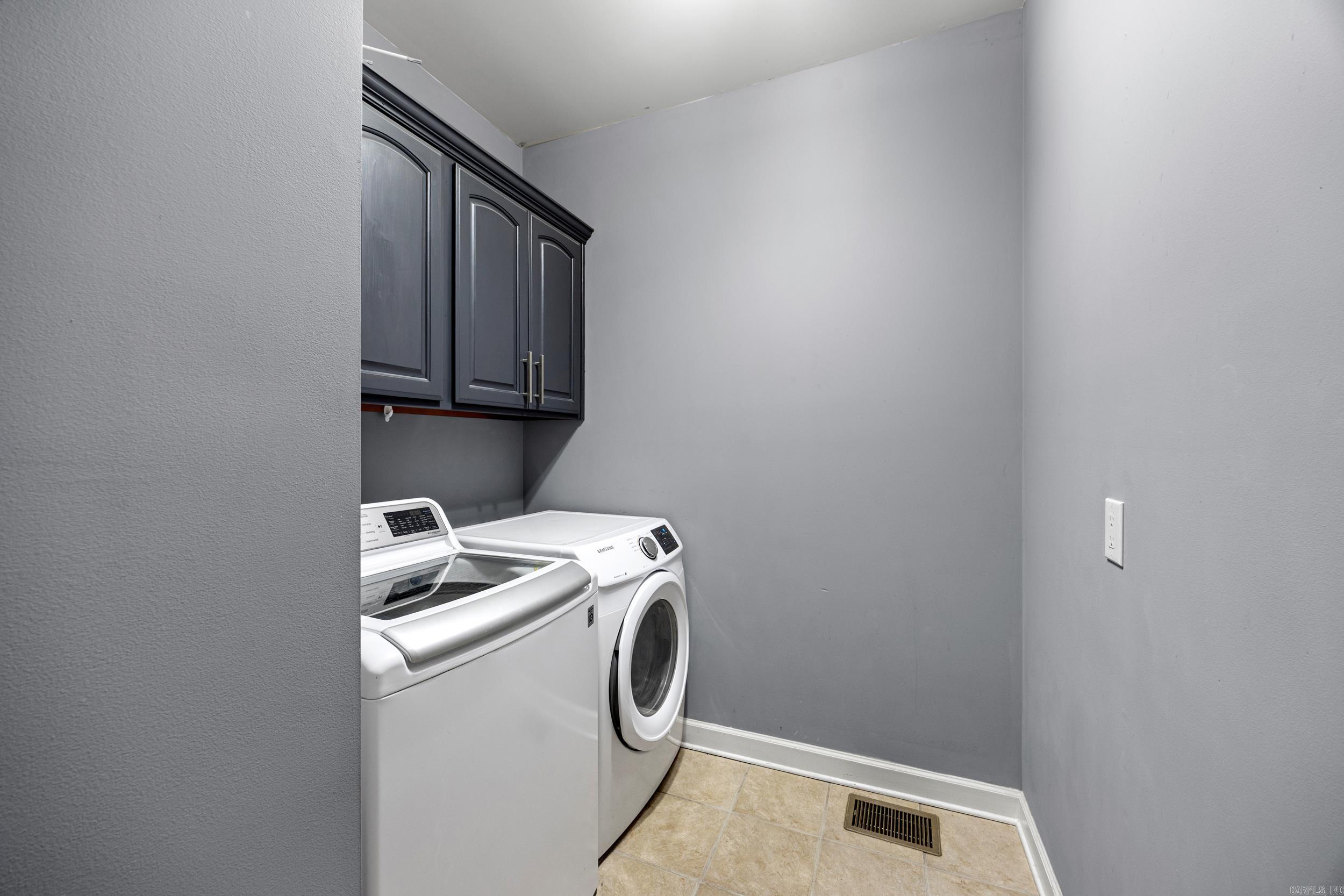 PLEASANT VIEW ESTATES - Residential