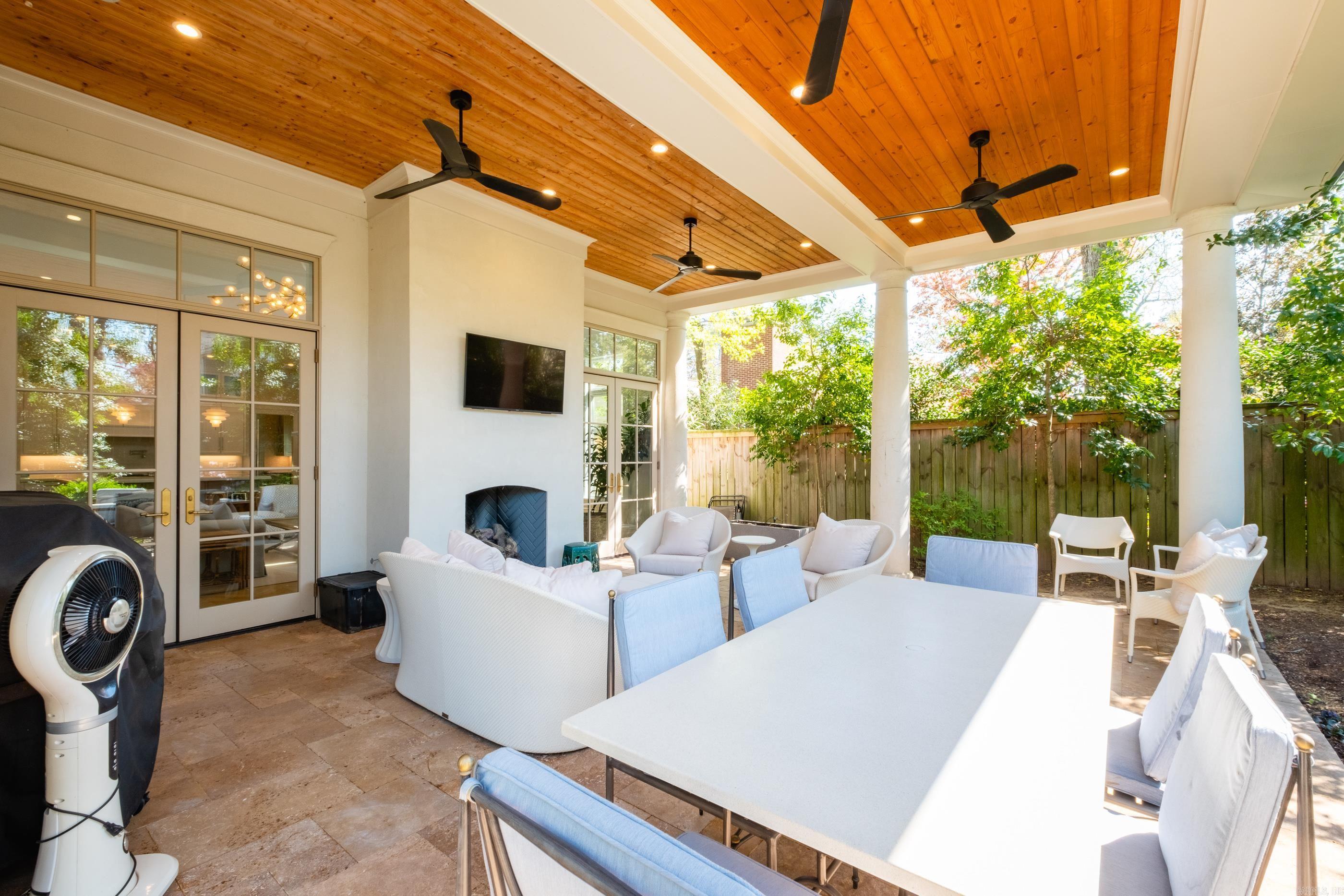 CLIFFEWOOD - Residential