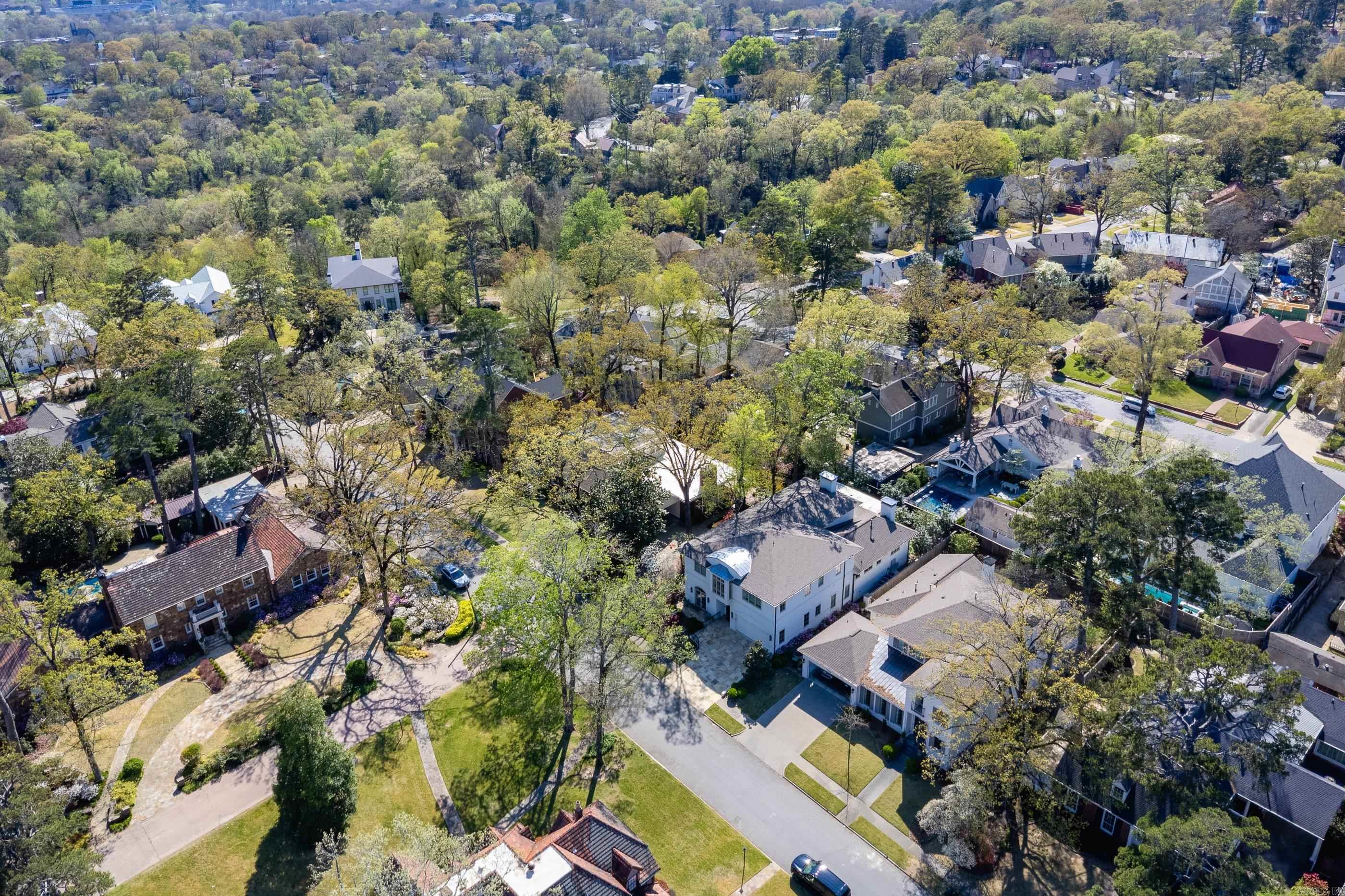 CLIFFEWOOD - Residential