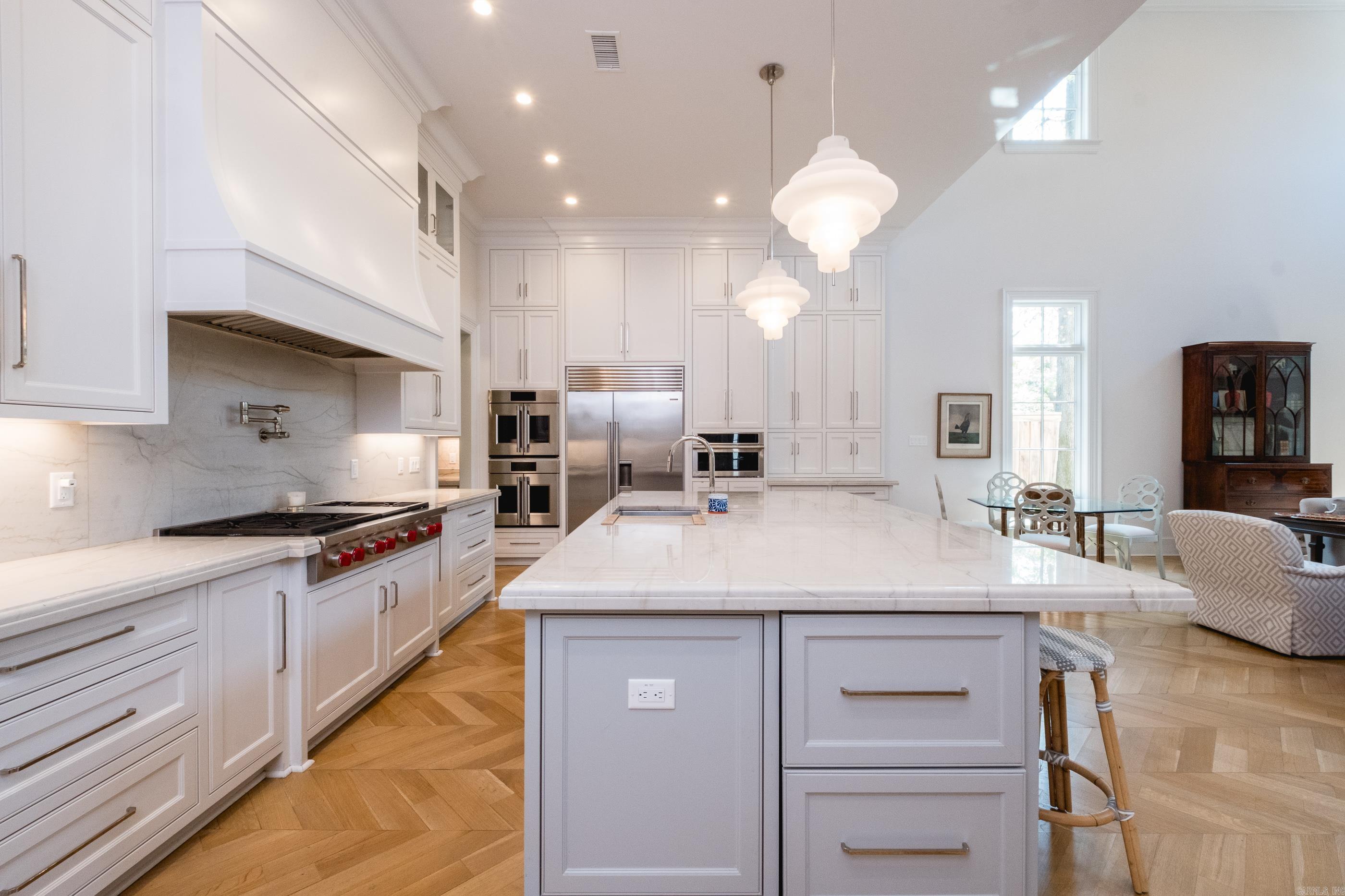 CLIFFEWOOD - Residential