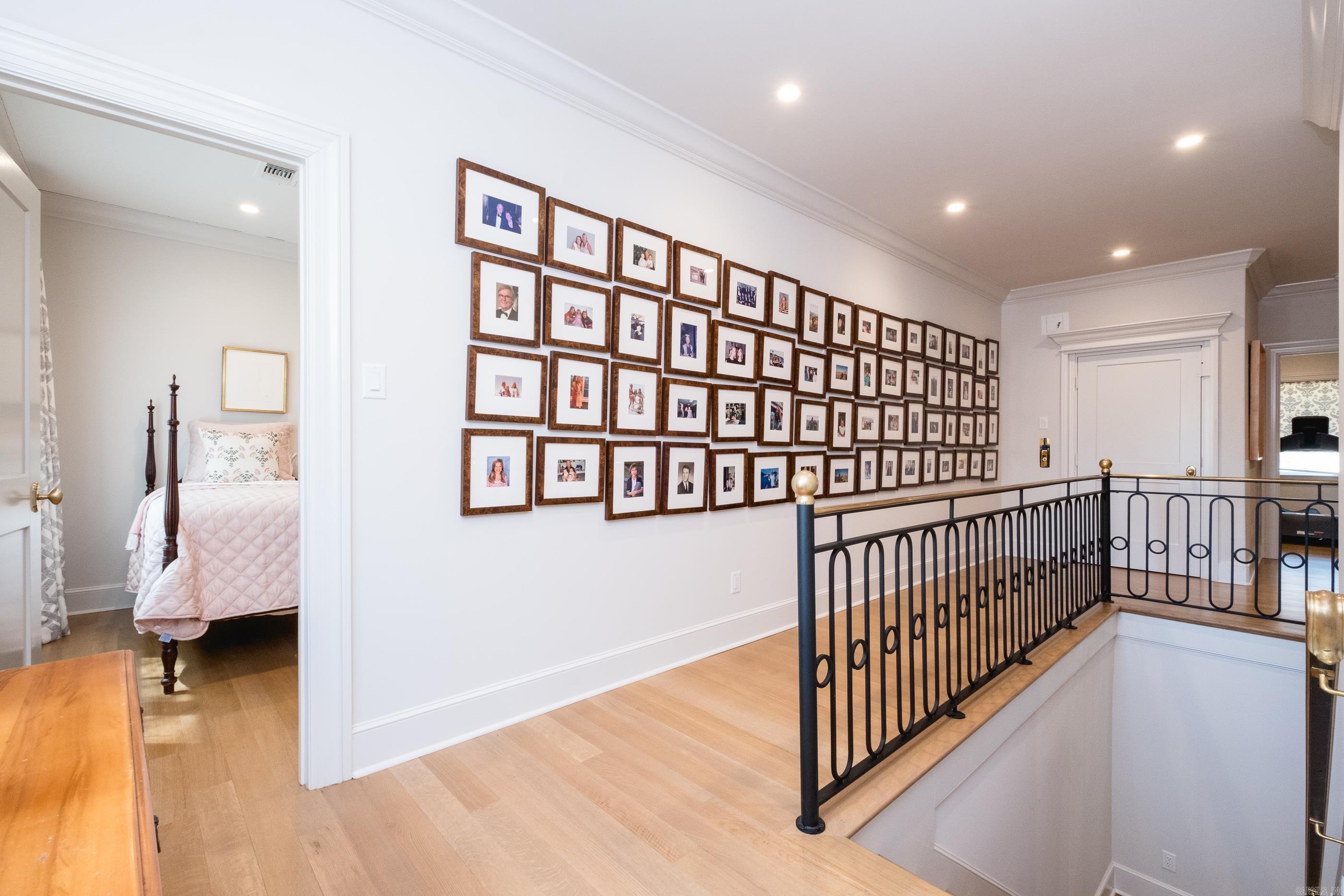 CLIFFEWOOD - Residential