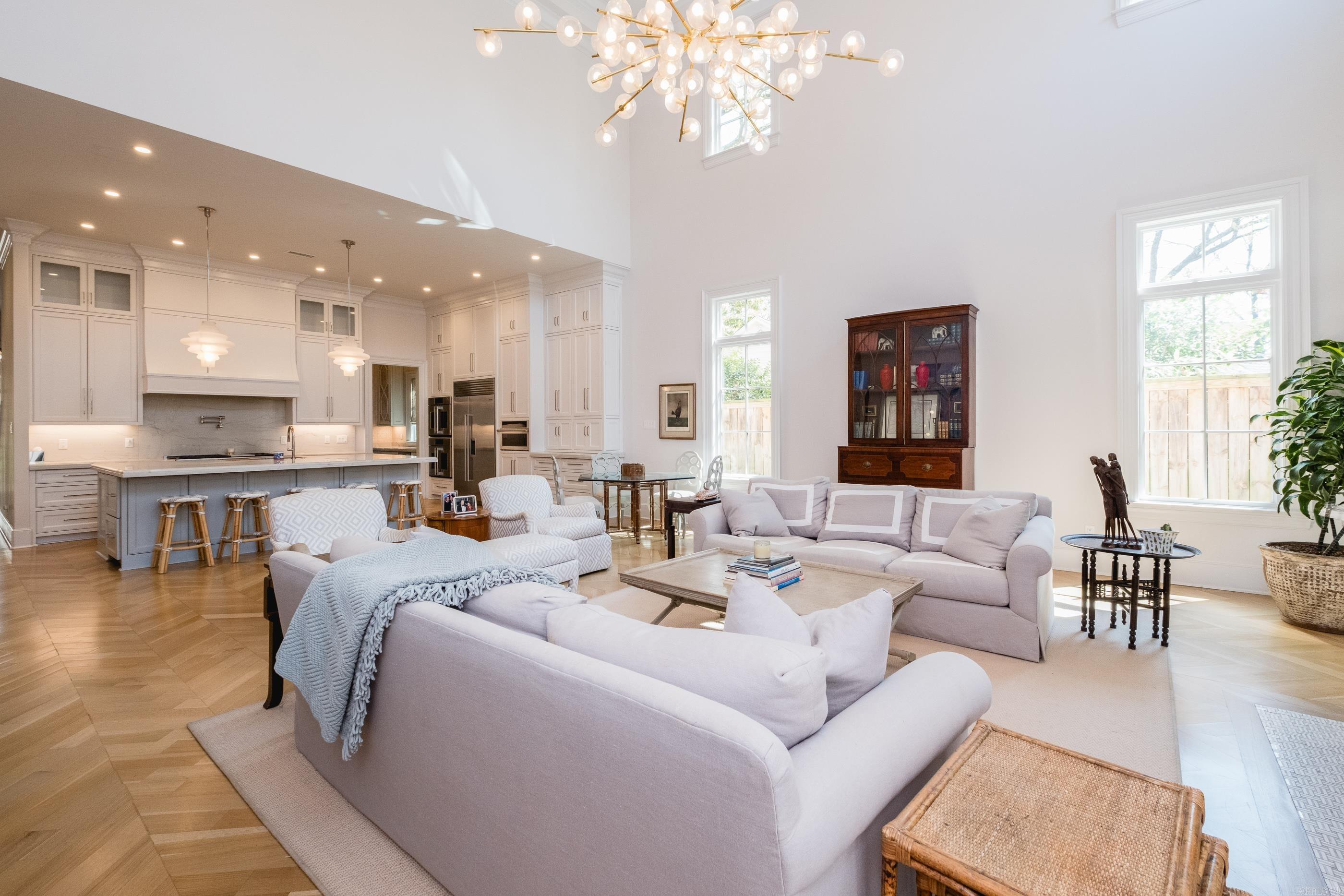 CLIFFEWOOD - Residential
