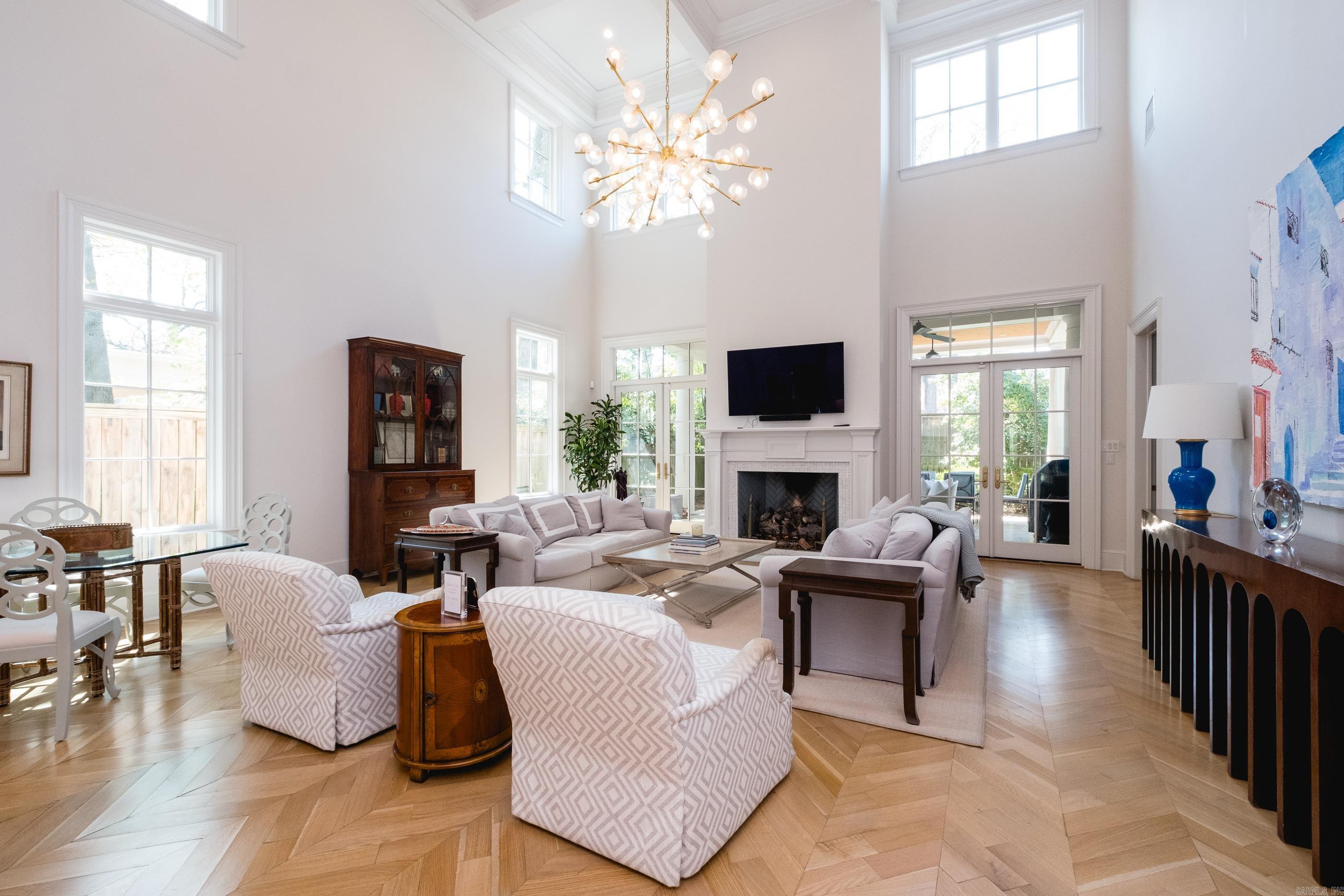 CLIFFEWOOD - Residential