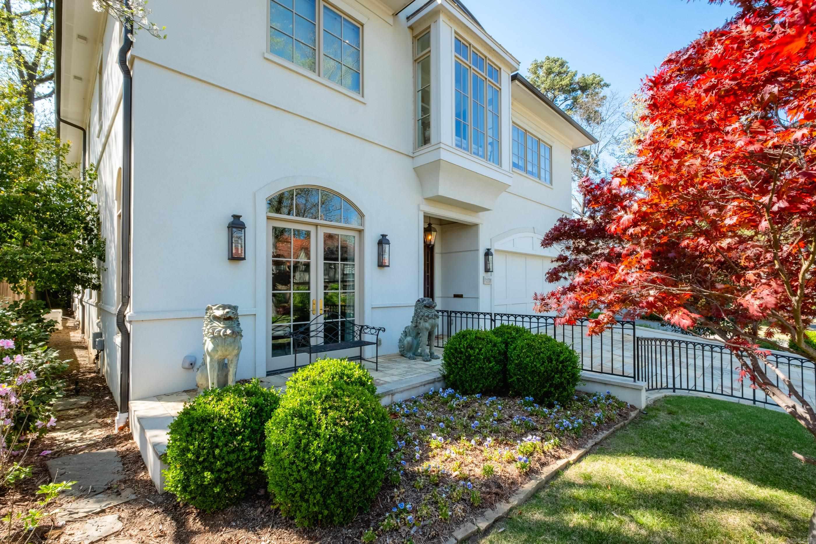 CLIFFEWOOD - Residential