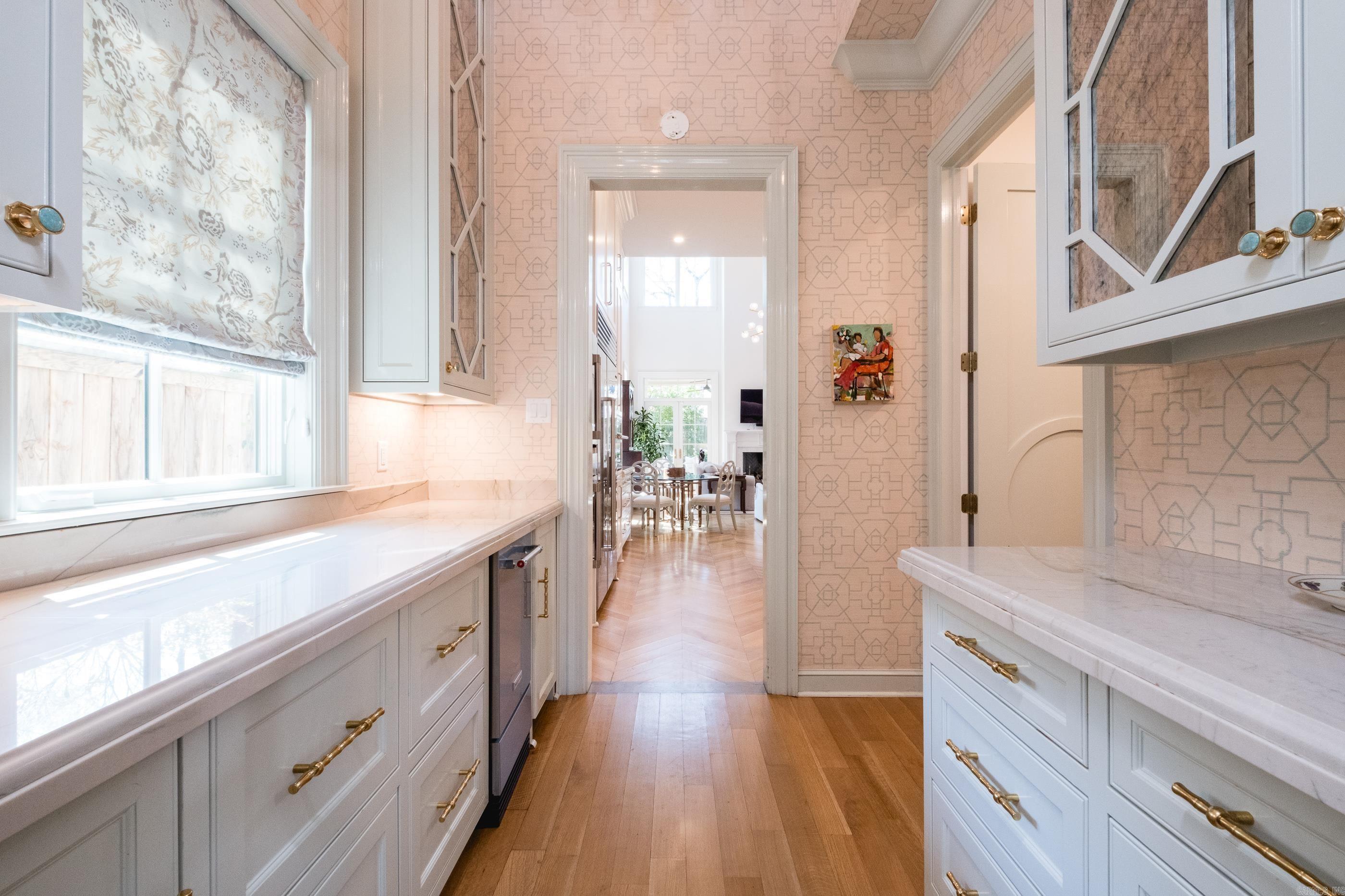 CLIFFEWOOD - Residential