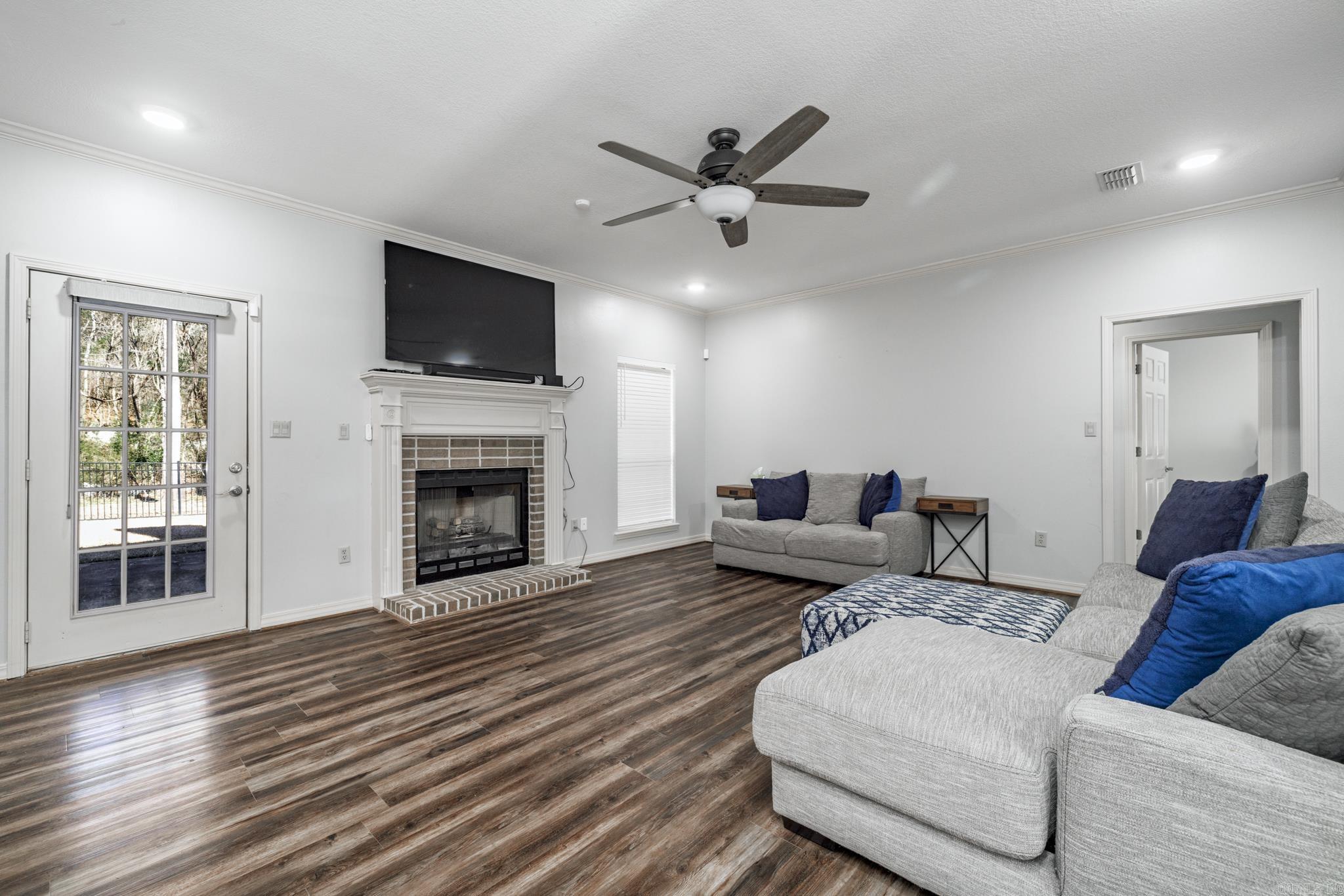 SHADOW RIDGE - Residential