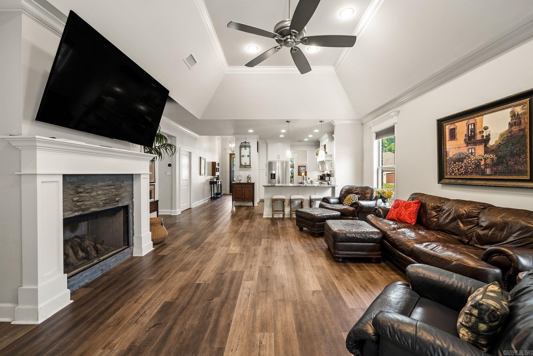 PIPER LANE - Residential