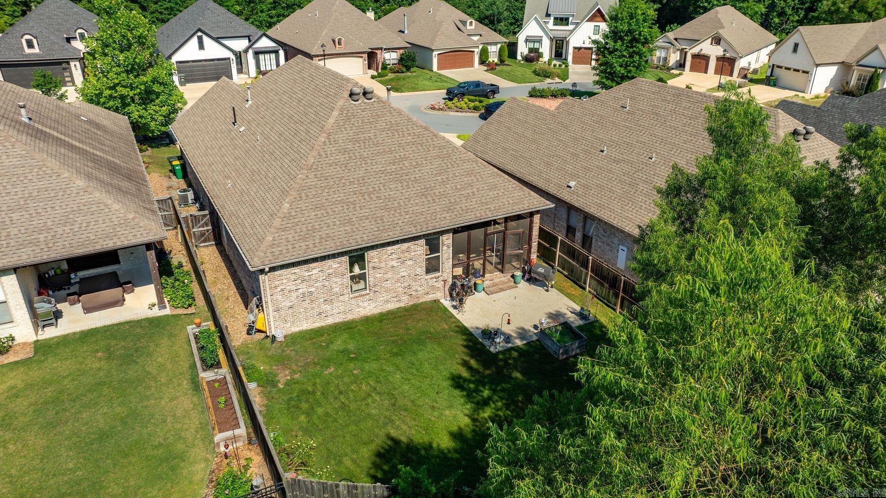 PIPER LANE - Residential