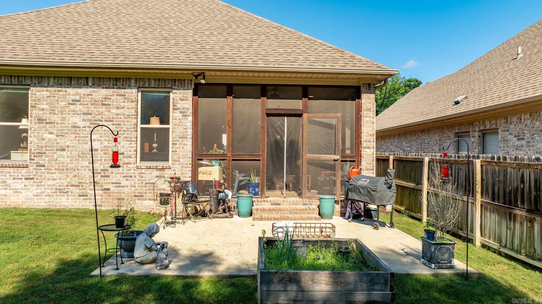 PIPER LANE - Residential