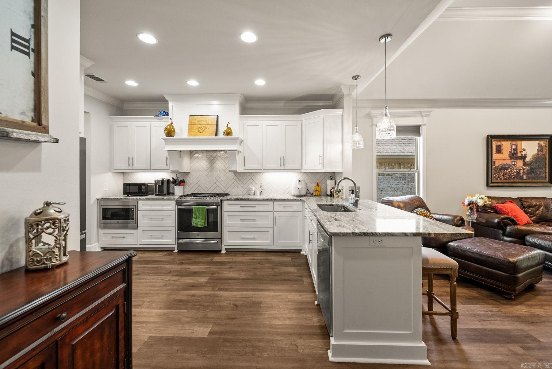 PIPER LANE - Residential