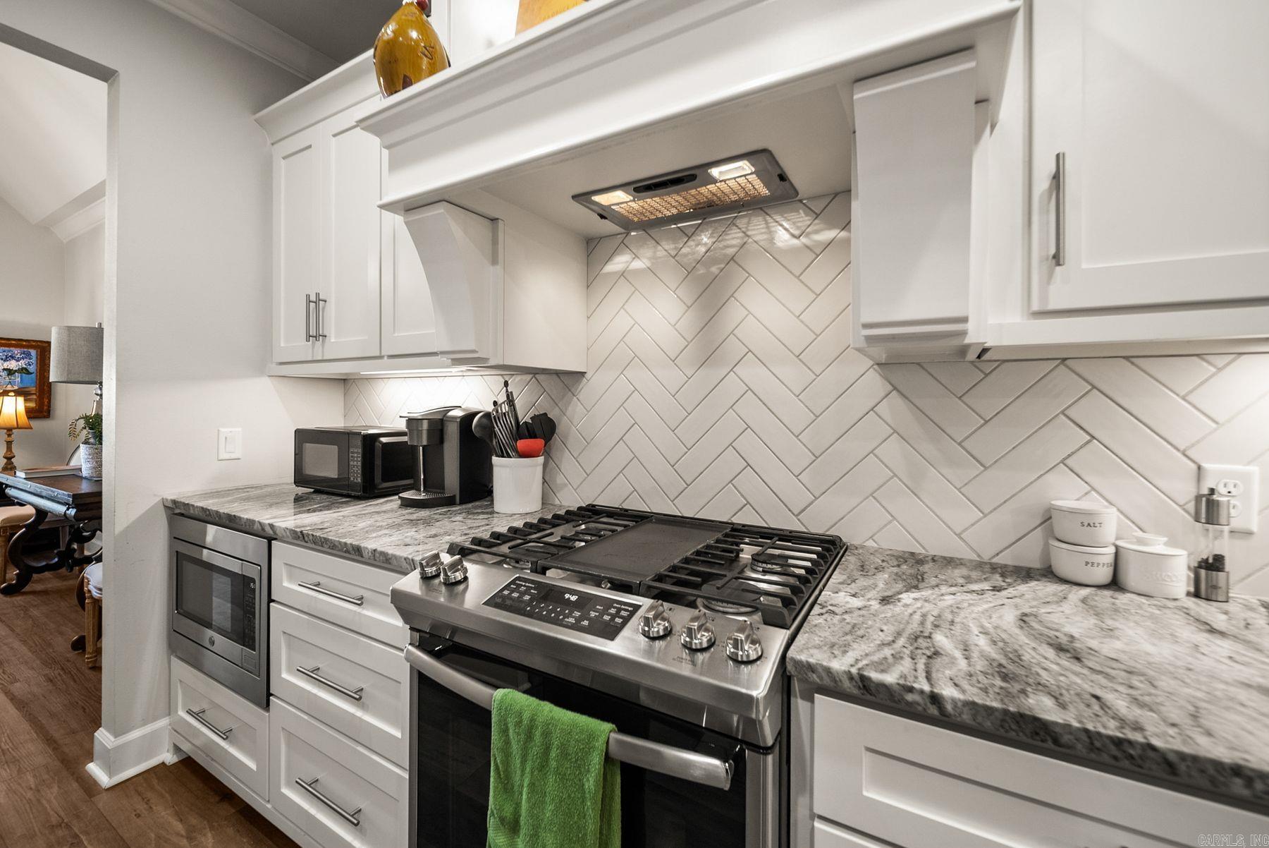 PIPER LANE - Residential