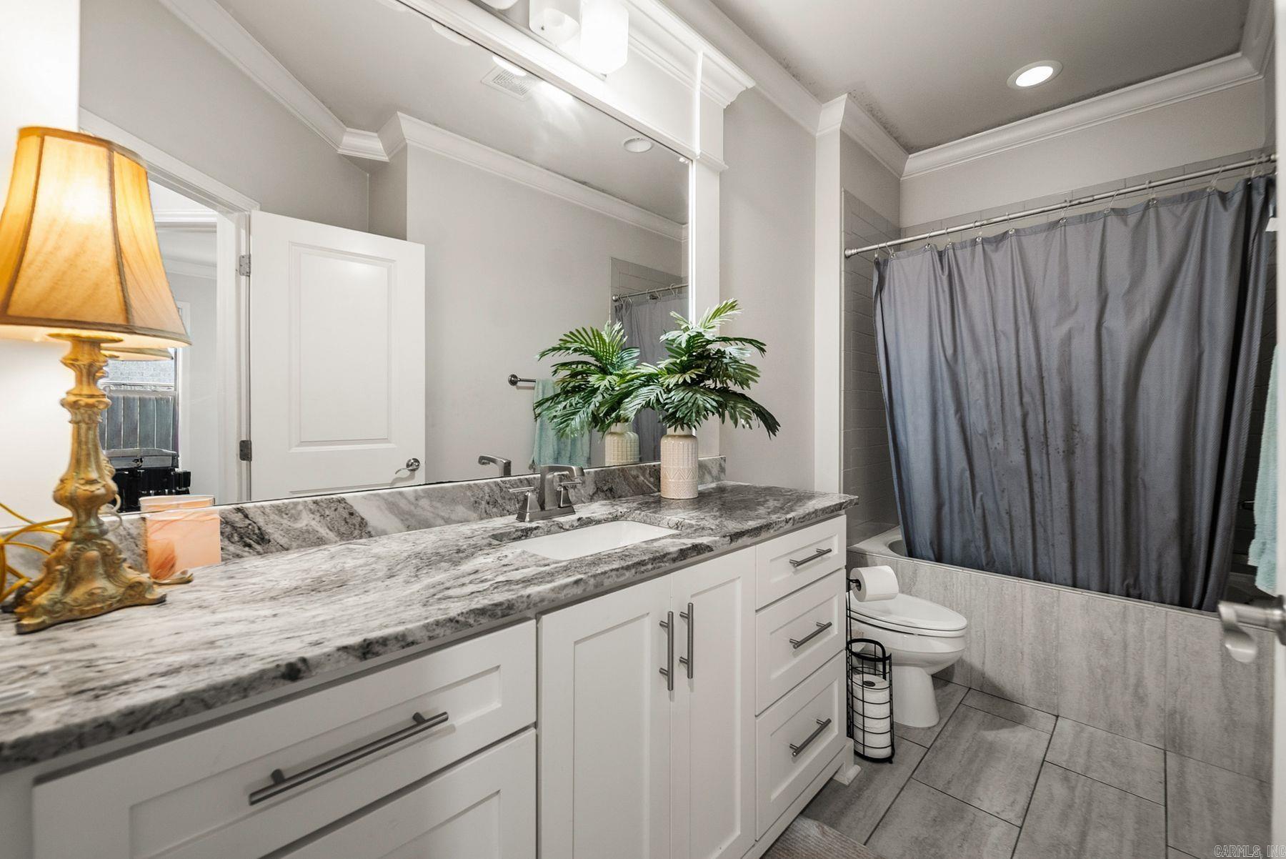 PIPER LANE - Residential