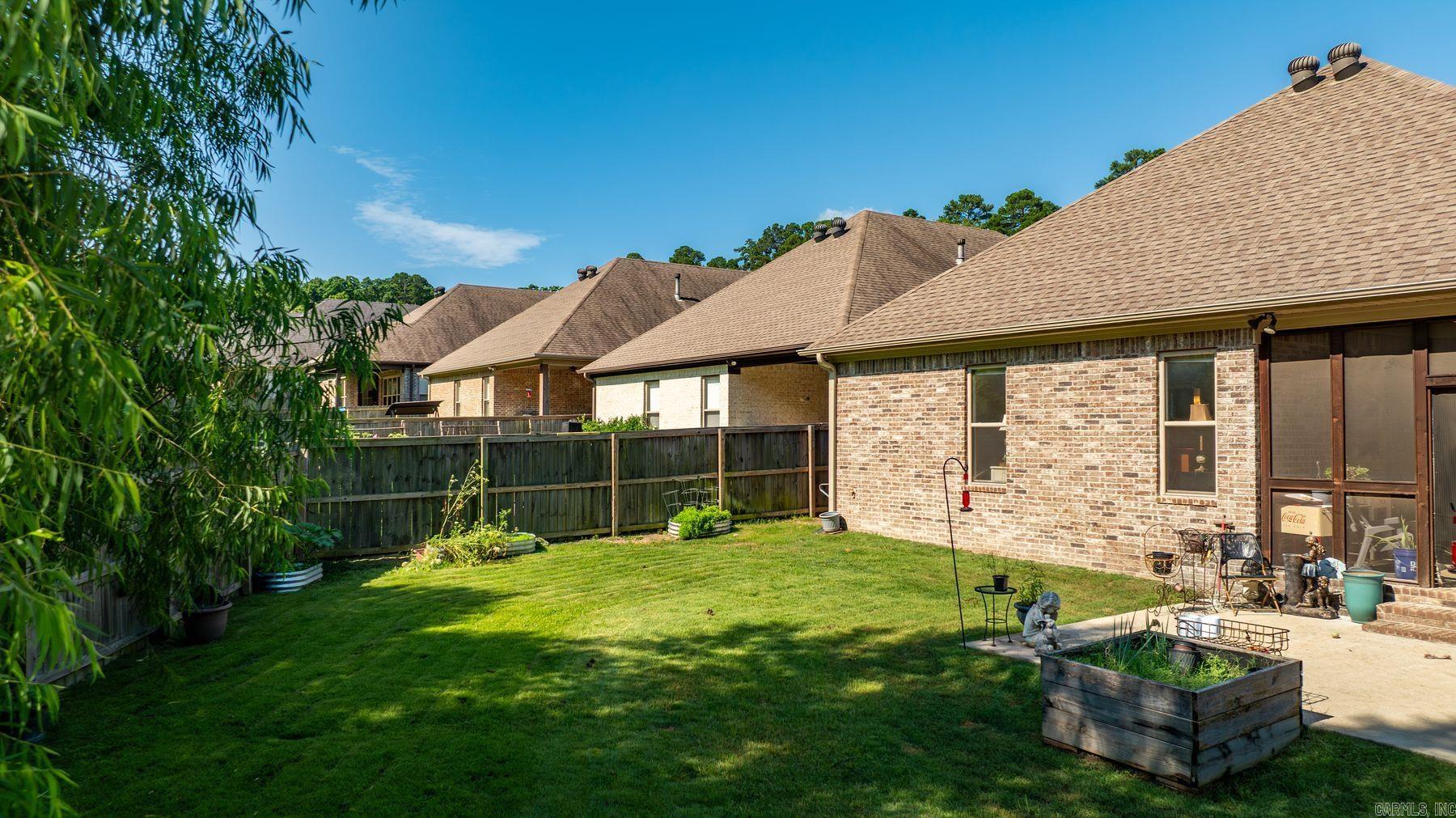 PIPER LANE - Residential