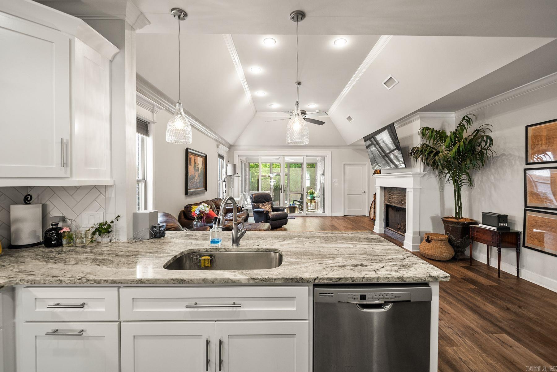 PIPER LANE - Residential