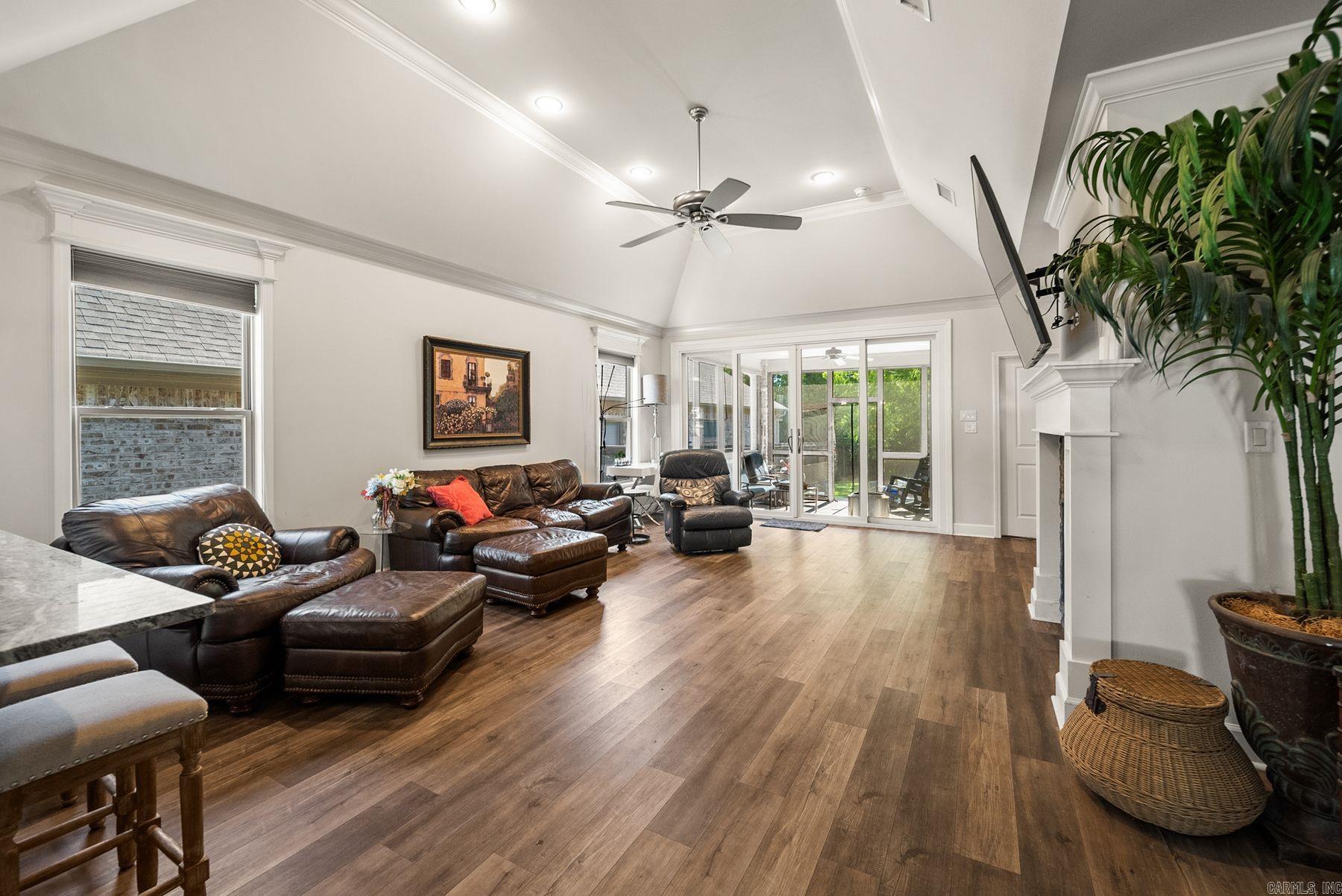PIPER LANE - Residential