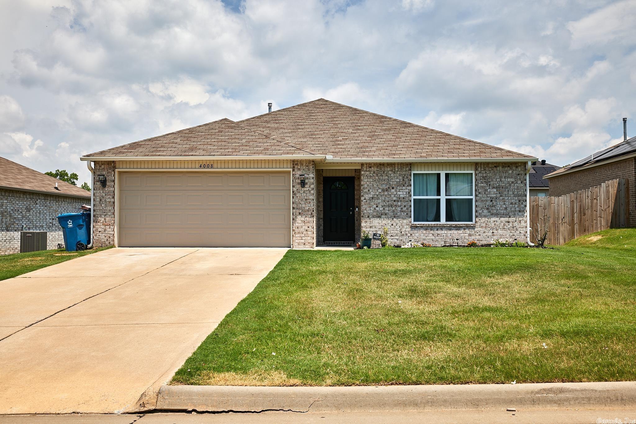 MEADOWS EDGE - Residential